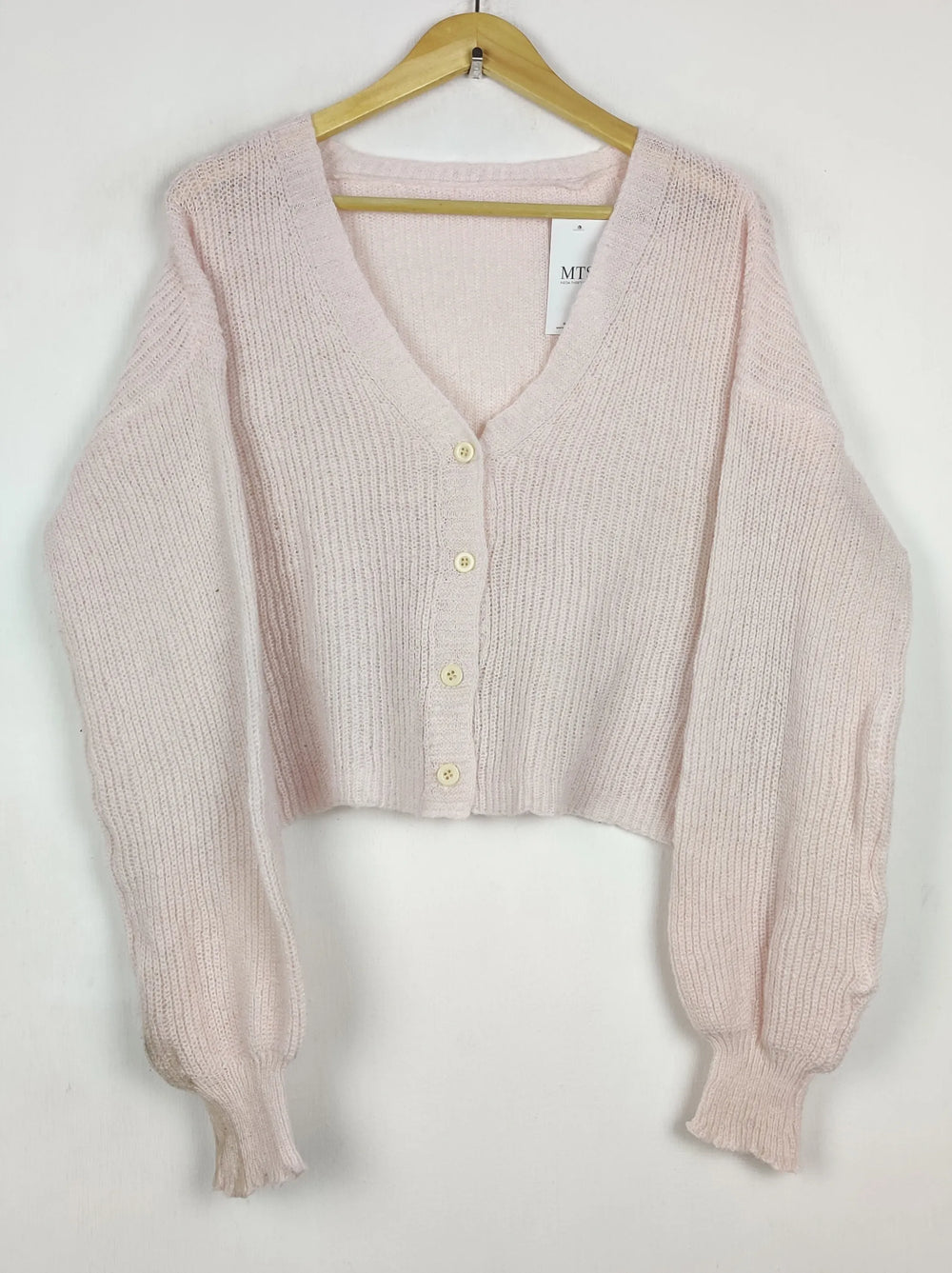 Buy online pre-used pre-loved 100% authentic & Original branded Unknown Brand (LS-17833) available in Pakistan. Top international brands avilable.