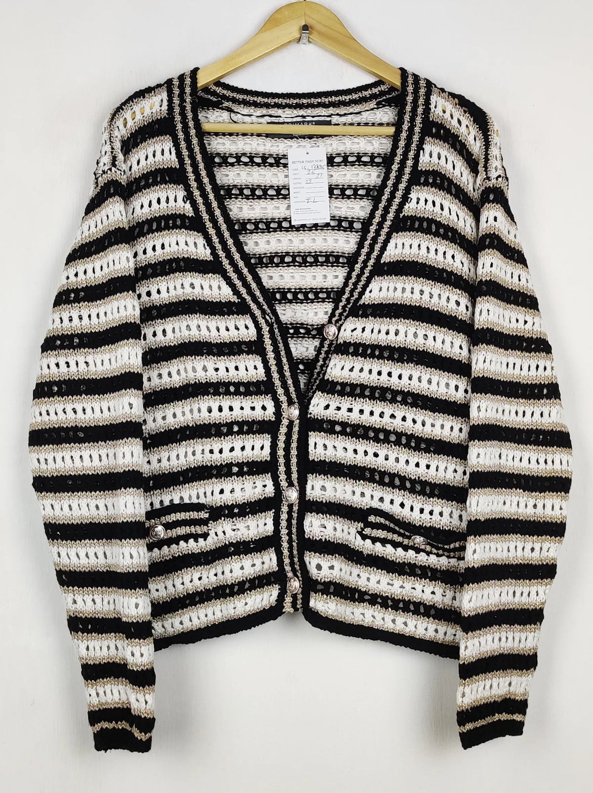 Buy online pre-used pre-loved 100% authentic & Original branded Primark (LS-17835) available in Pakistan. Top international brands avilable.