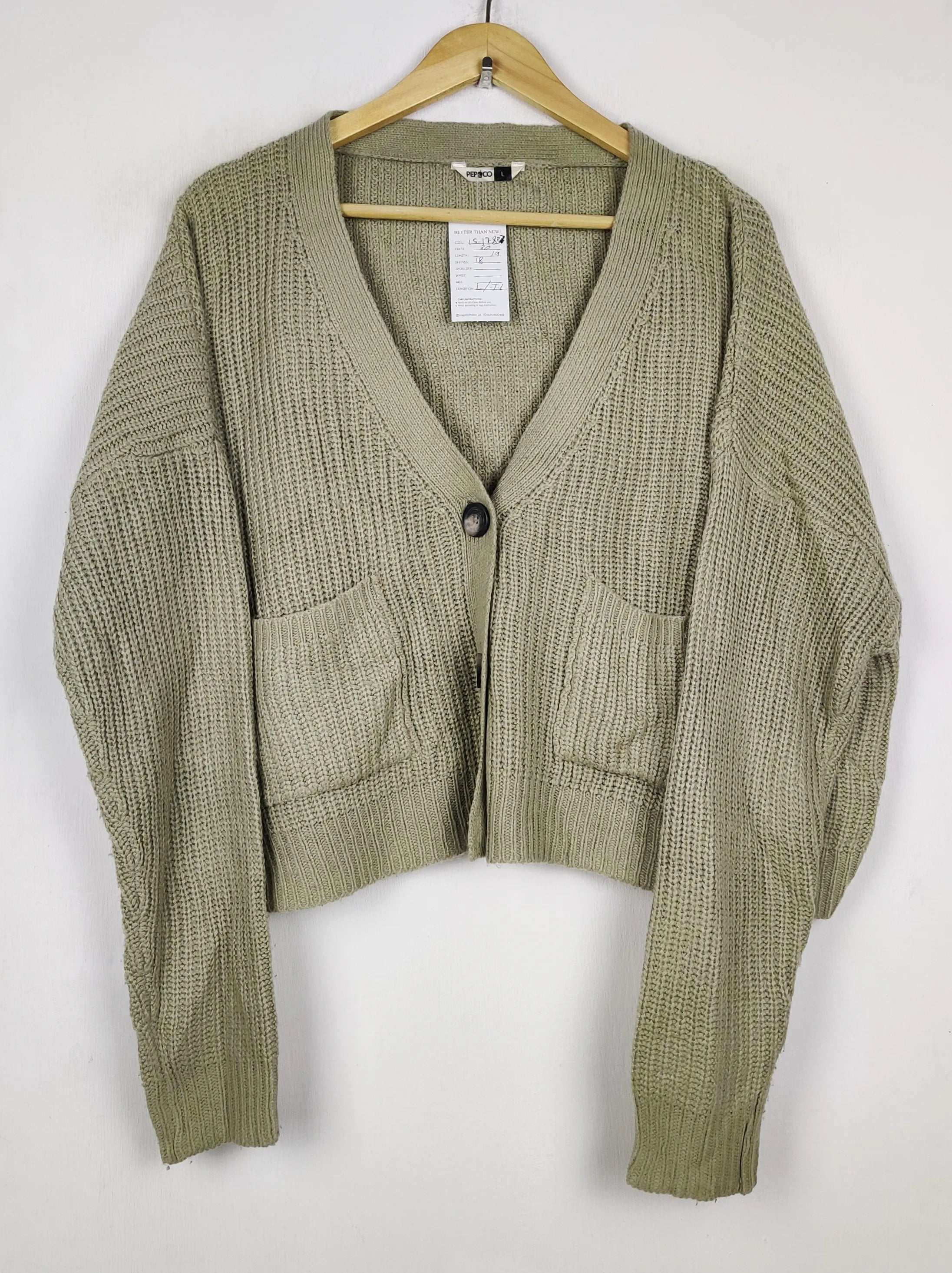 Buy online pre-used pre-loved 100% authentic & Original branded Pep&Co (LS-17837) available in Pakistan. Top international brands avilable.