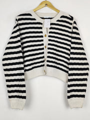 Buy online pre-used pre-loved 100% authentic & Original branded Primark (LS-17840) available in Pakistan. Top international brands avilable.