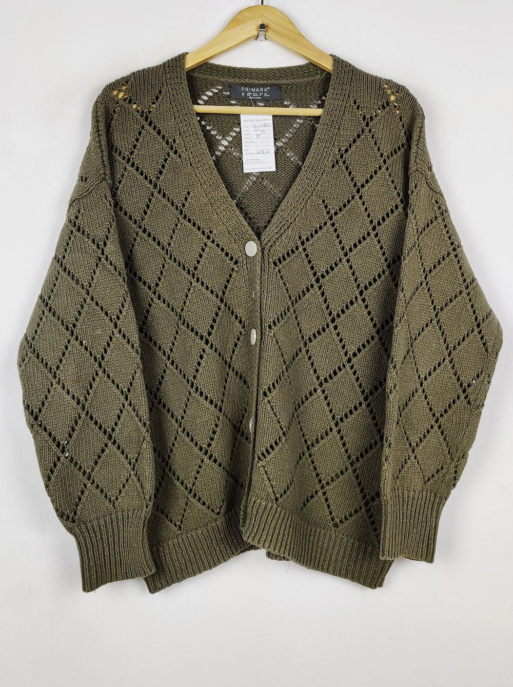Buy online pre-used pre-loved 100% authentic & Original branded Primark (LS-17863) available in Pakistan. Top international brands avilable.
