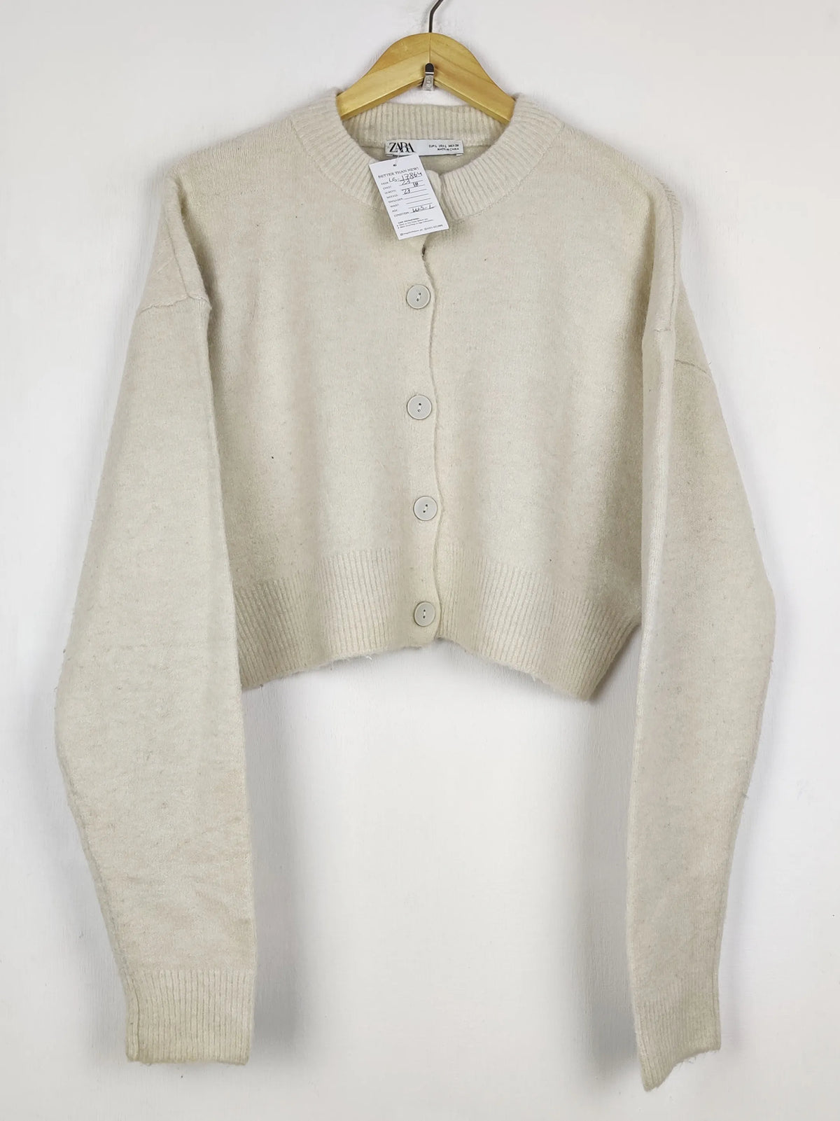 Buy online pre-used pre-loved 100% authentic & Original branded Zara (LS-17864) available in Pakistan. Top international brands avilable.