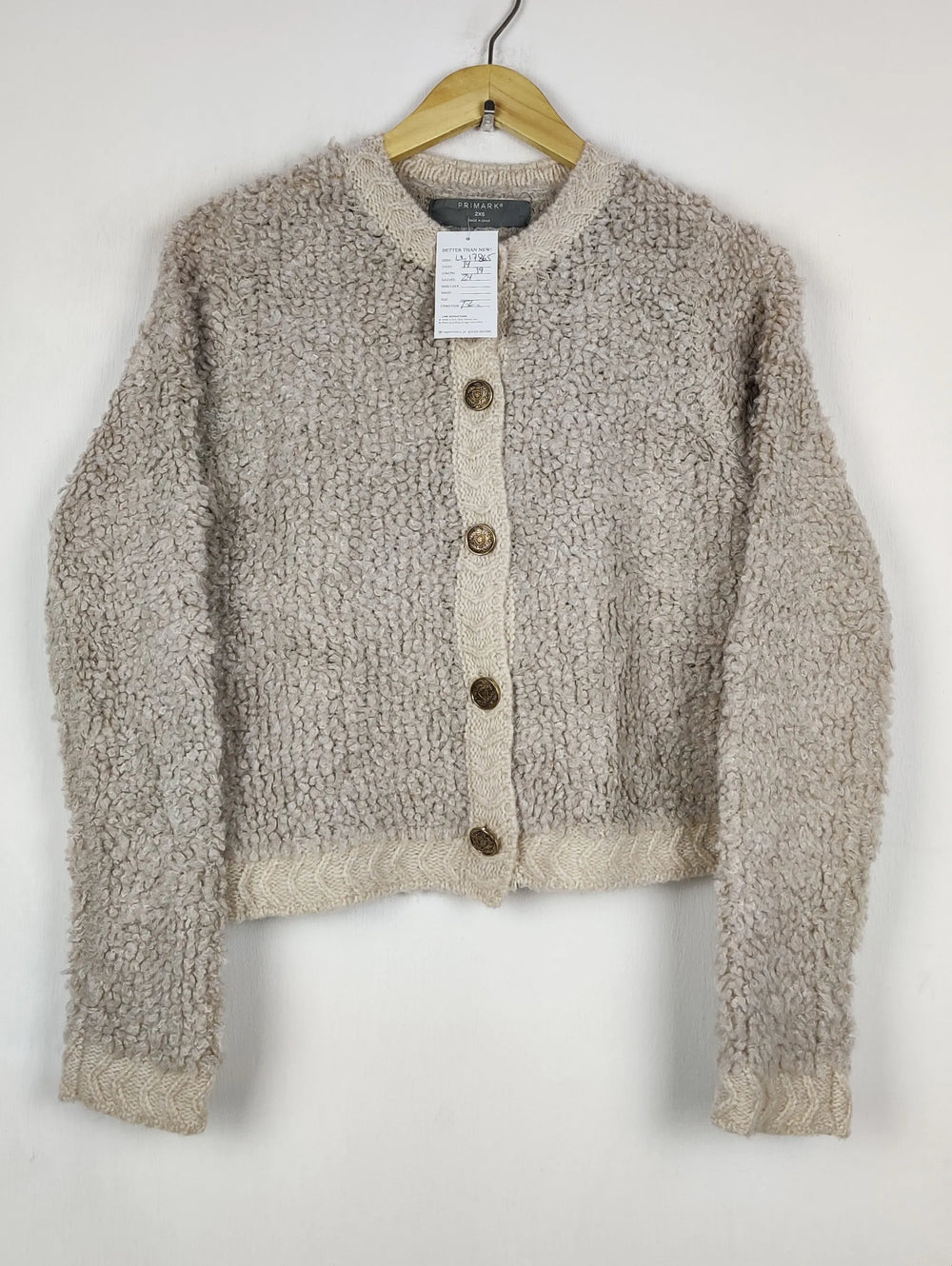 Buy online pre-used pre-loved 100% authentic & Original branded Primark (LS-17865) available in Pakistan. Top international brands avilable.