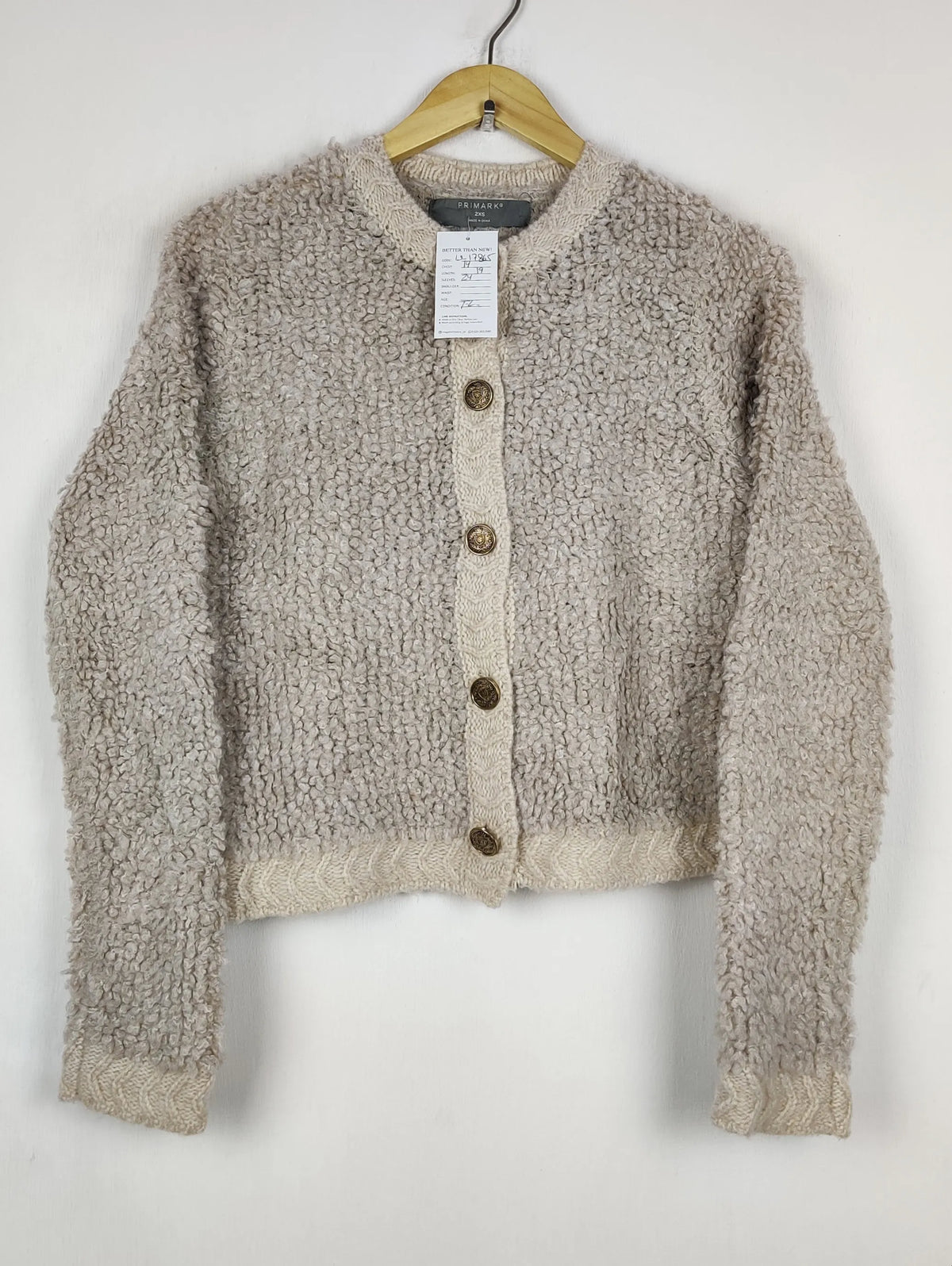 Buy online pre-used pre-loved 100% authentic & Original branded Primark (LS-17865) available in Pakistan. Top international brands avilable.