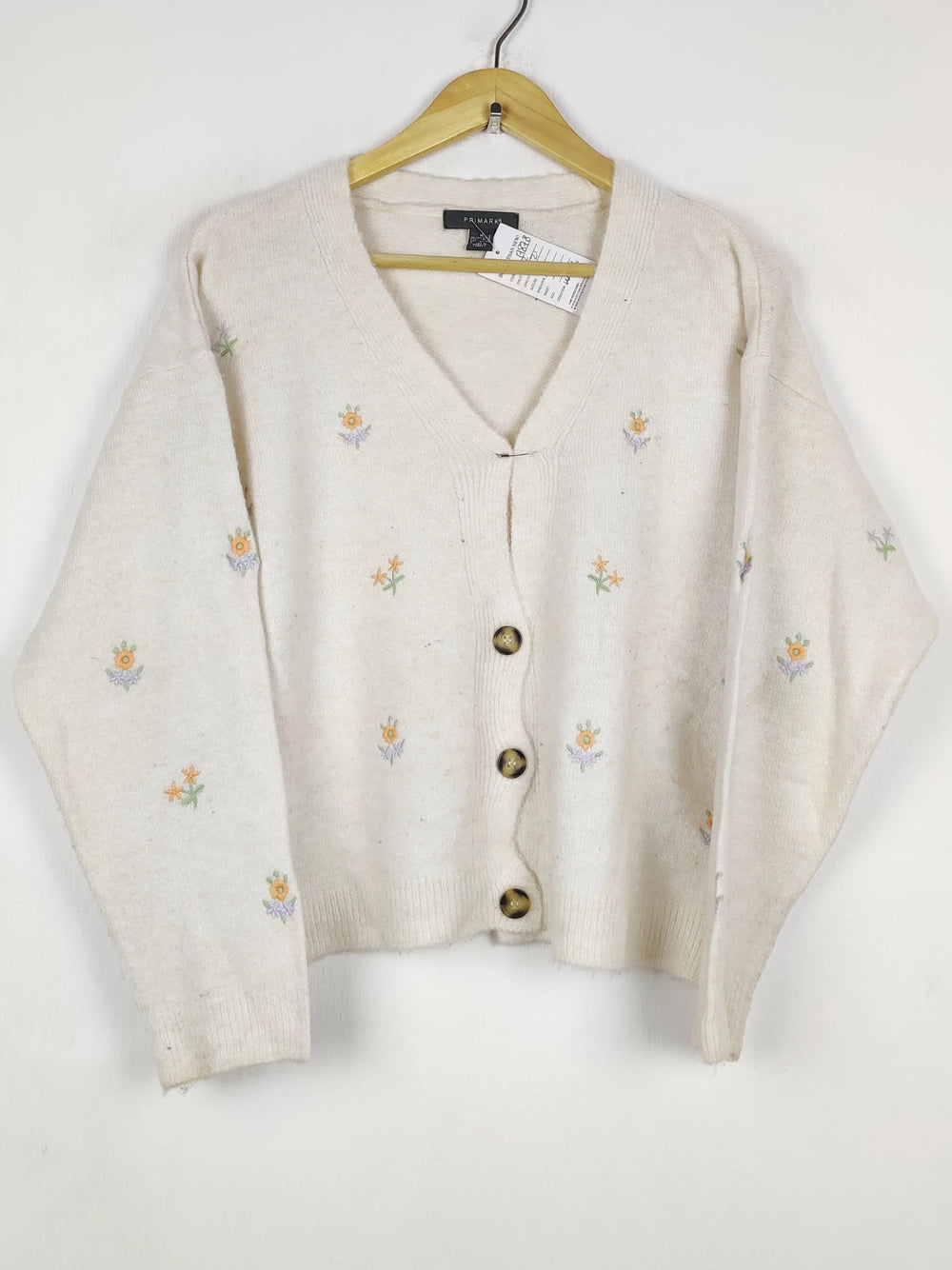 Buy online pre-used pre-loved 100% authentic & Original branded Primark (LS-17878) available in Pakistan. Top international brands avilable.