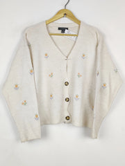 Buy online pre-used pre-loved 100% authentic & Original branded Primark (LS-17878) available in Pakistan. Top international brands avilable.