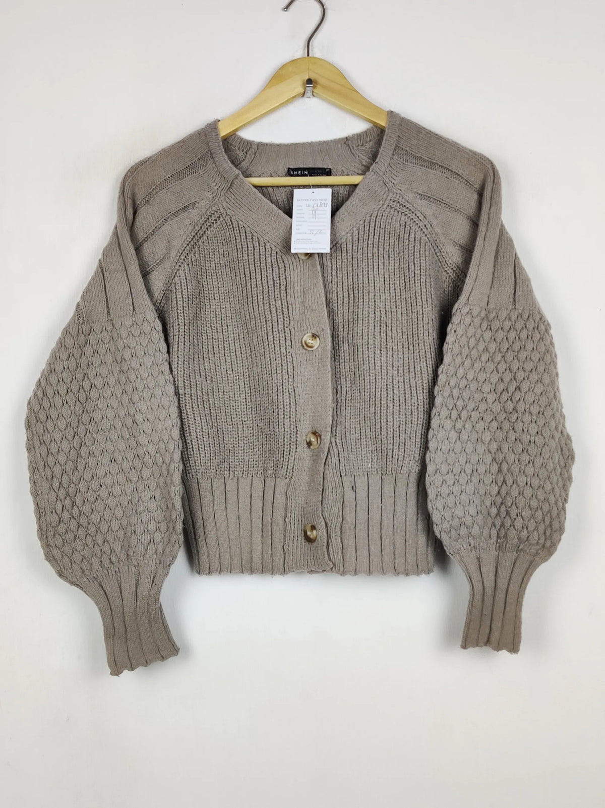 Buy online pre-used pre-loved 100% authentic & Original branded Shein (LS-17893) available in Pakistan. Top international brands avilable.