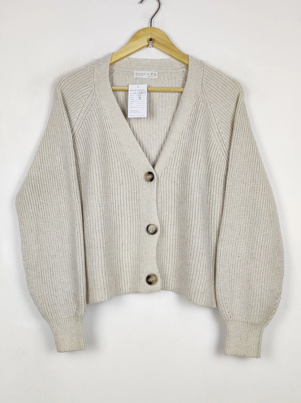 Buy online pre-used pre-loved 100% authentic & Original branded Tu (LS-17896) available in Pakistan. Top international brands avilable.