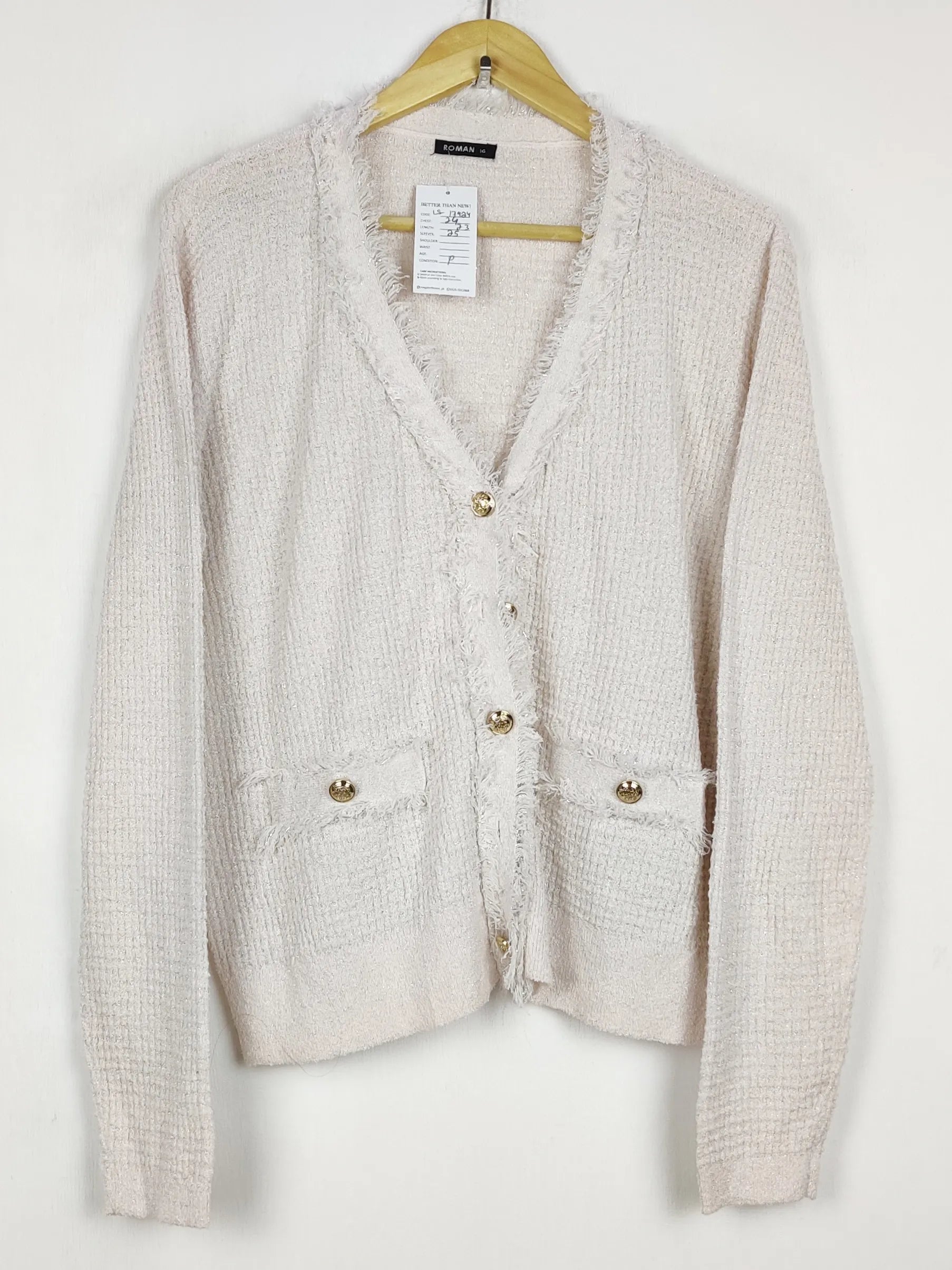 Buy online pre-used pre-loved 100% authentic & Original branded Roman (LS-17924) available in Pakistan. Top international brands avilable.