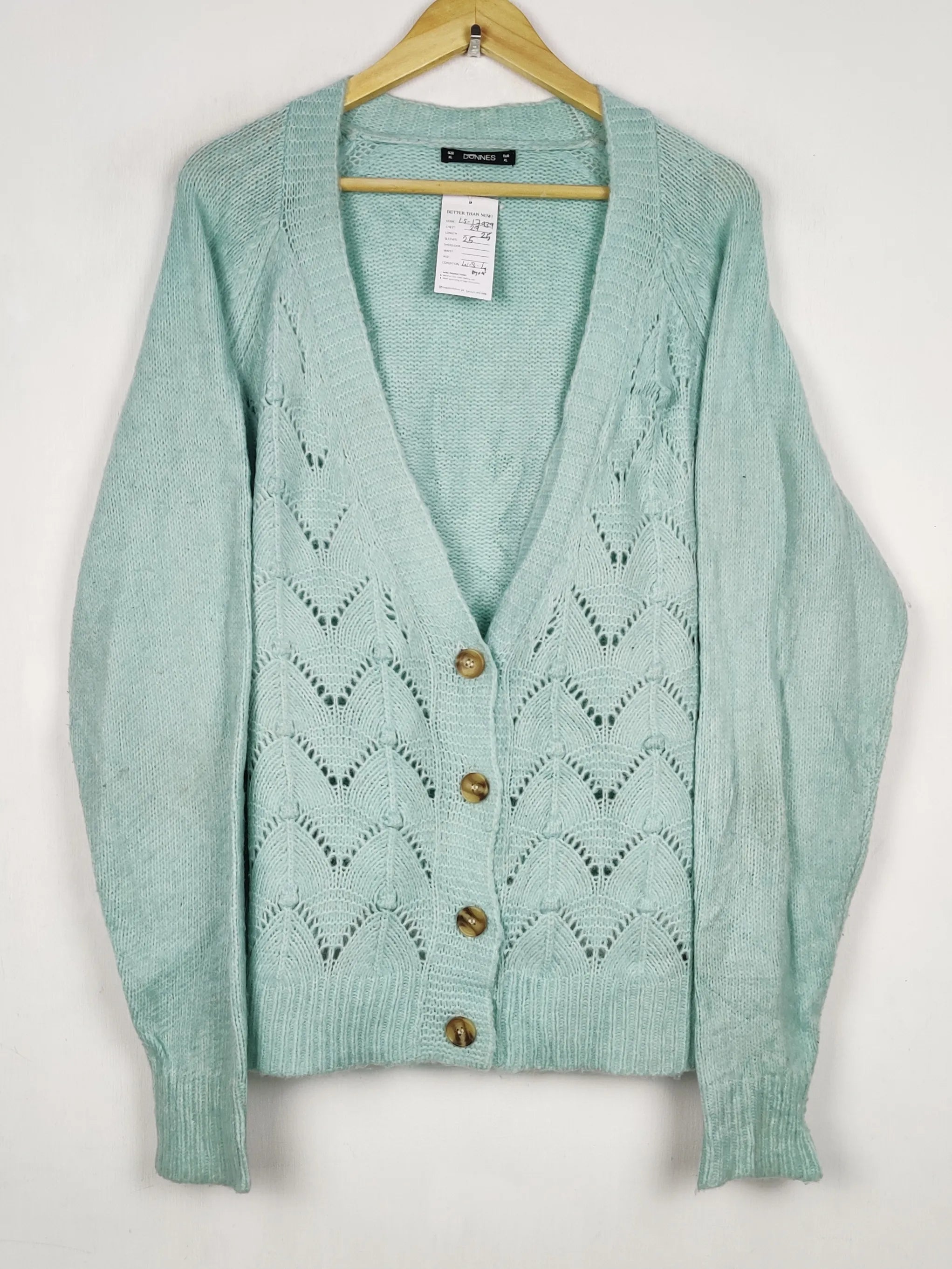 Buy online pre-used pre-loved 100% authentic & Original branded Dunnes Stores (LS-17939) available in Pakistan. Top international brands avilable.