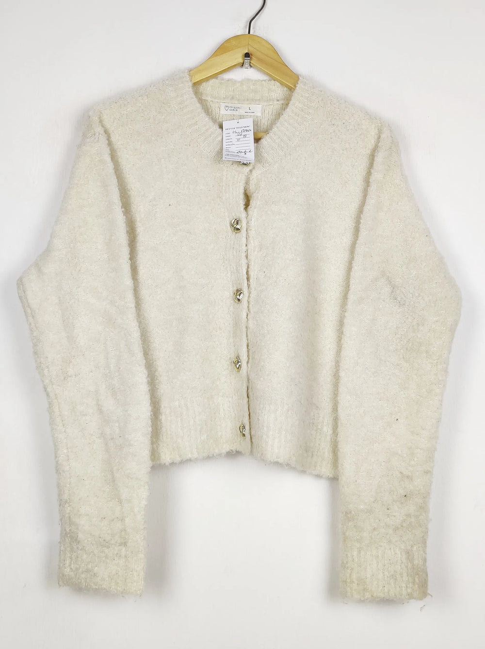 Buy online pre-used pre-loved 100% authentic & Original branded Primark (LS-17944) available in Pakistan. Top international brands avilable.