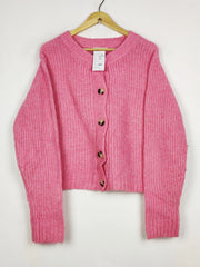 Buy online pre-used pre-loved 100% authentic & Original branded Primark (LS-17957) available in Pakistan. Top international brands avilable.