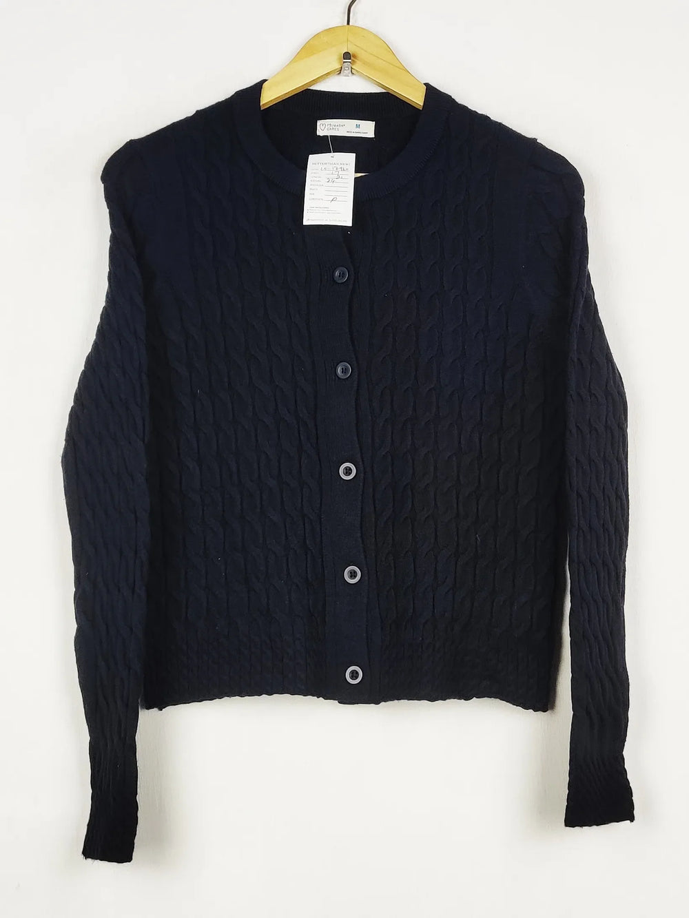 Buy online pre-used pre-loved 100% authentic & Original branded Primark (LS-17960) available in Pakistan. Top international brands avilable.