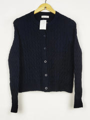 Buy online pre-used pre-loved 100% authentic & Original branded Primark (LS-17960) available in Pakistan. Top international brands avilable.