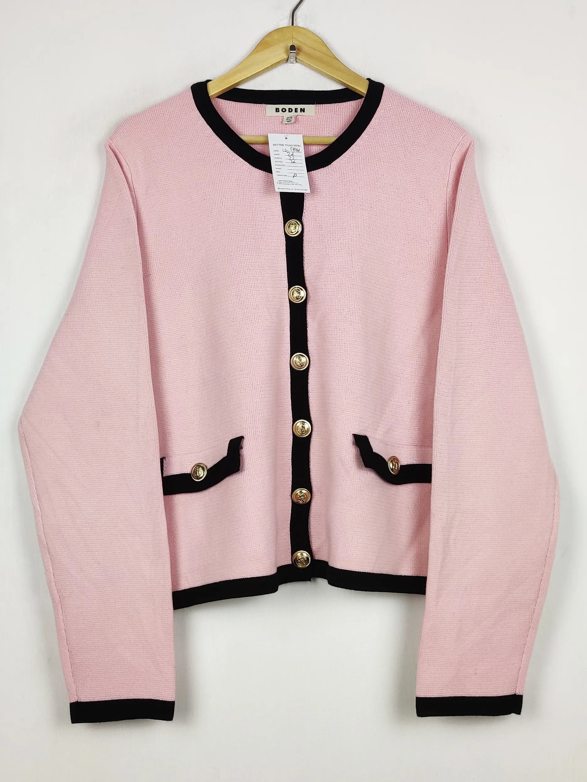 Buy online pre-used pre-loved 100% authentic & Original branded Boden (LS-17961) available in Pakistan. Top international brands avilable.