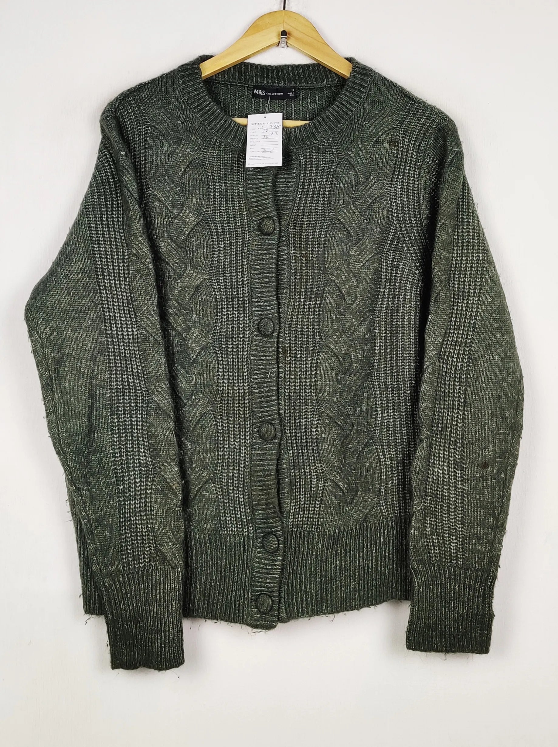 Buy online pre-used pre-loved 100% authentic & Original branded Marks & Spencer (LS-17985) available in Pakistan. Top international brands avilable.