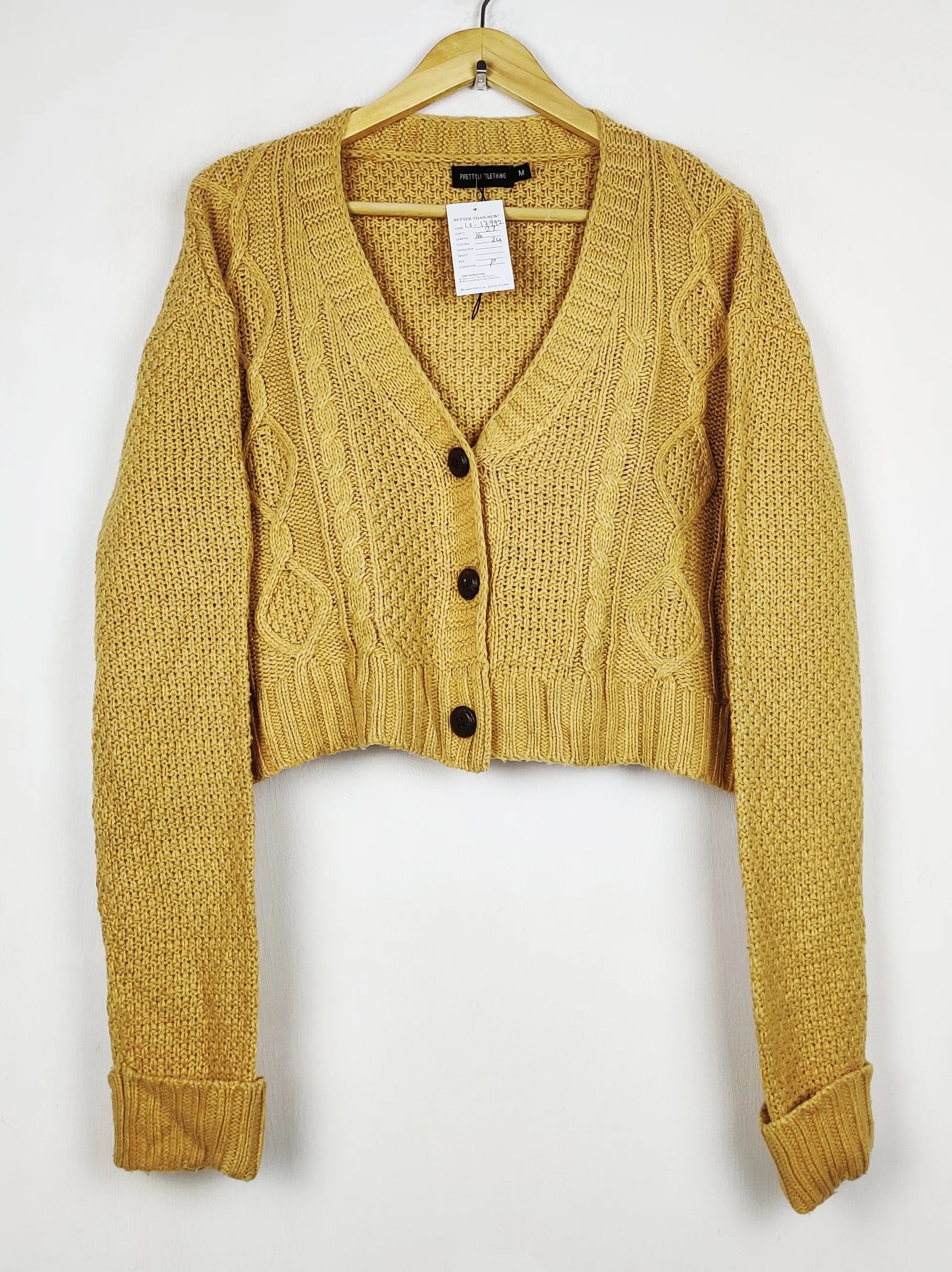 Buy online pre-used pre-loved 100% authentic & Original branded Prettylittlething (LS-17992) available in Pakistan. Top international brands avilable.