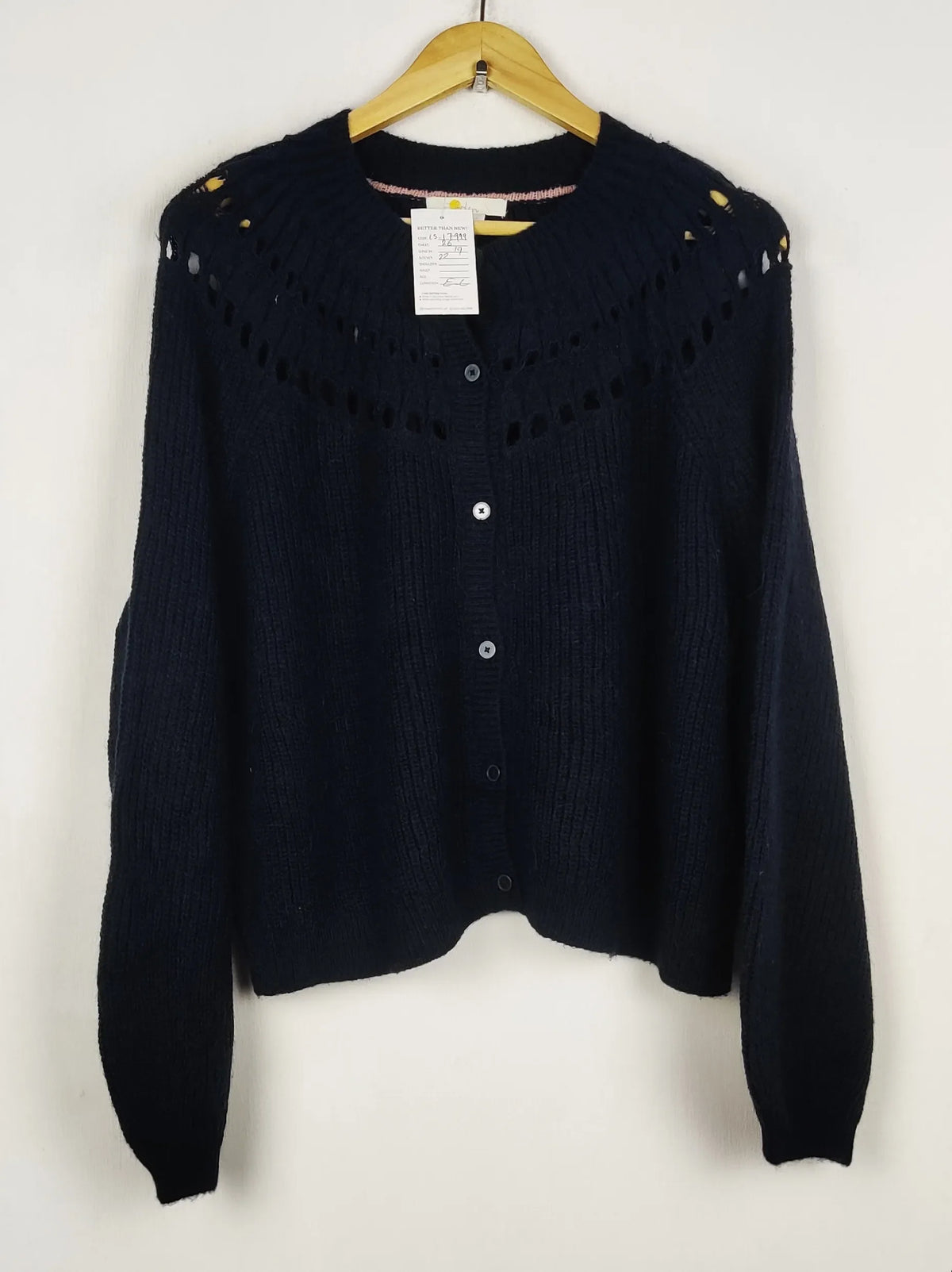 Buy online pre-used pre-loved 100% authentic & Original branded Boden (LS-17999) available in Pakistan. Top international brands avilable.