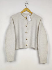 Buy online pre-used pre-loved 100% authentic & Original branded Primark (LS-18012) available in Pakistan. Top international brands avilable.