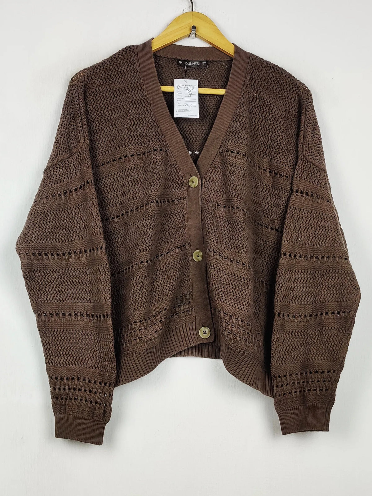 Buy online pre-used pre-loved 100% authentic & Original branded Dunnes Stores (LS-18015) available in Pakistan. Top international brands avilable.