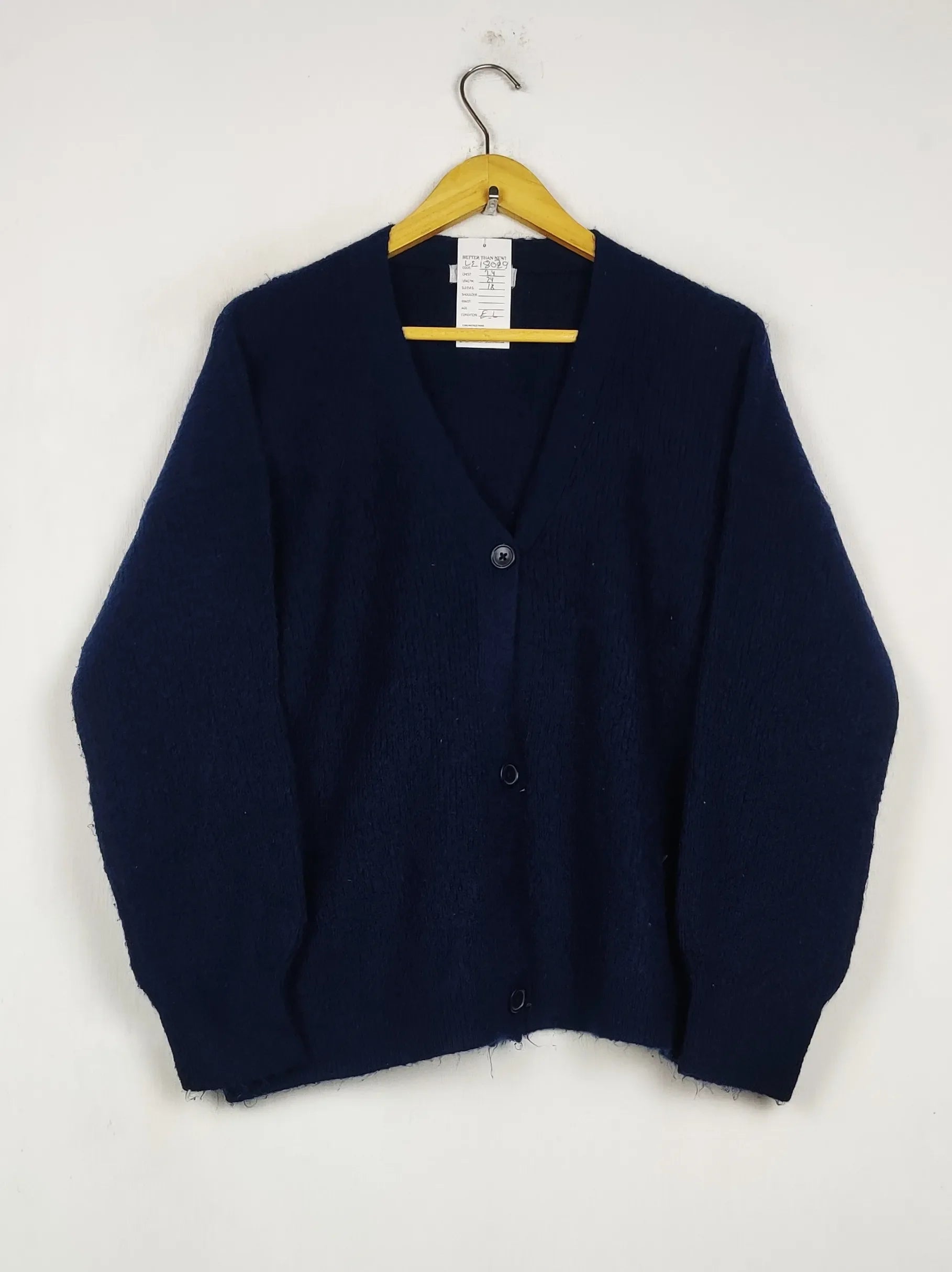 Buy online pre-used pre-loved 100% authentic & Original branded Primark (LS-18029) available in Pakistan. Top international brands avilable.