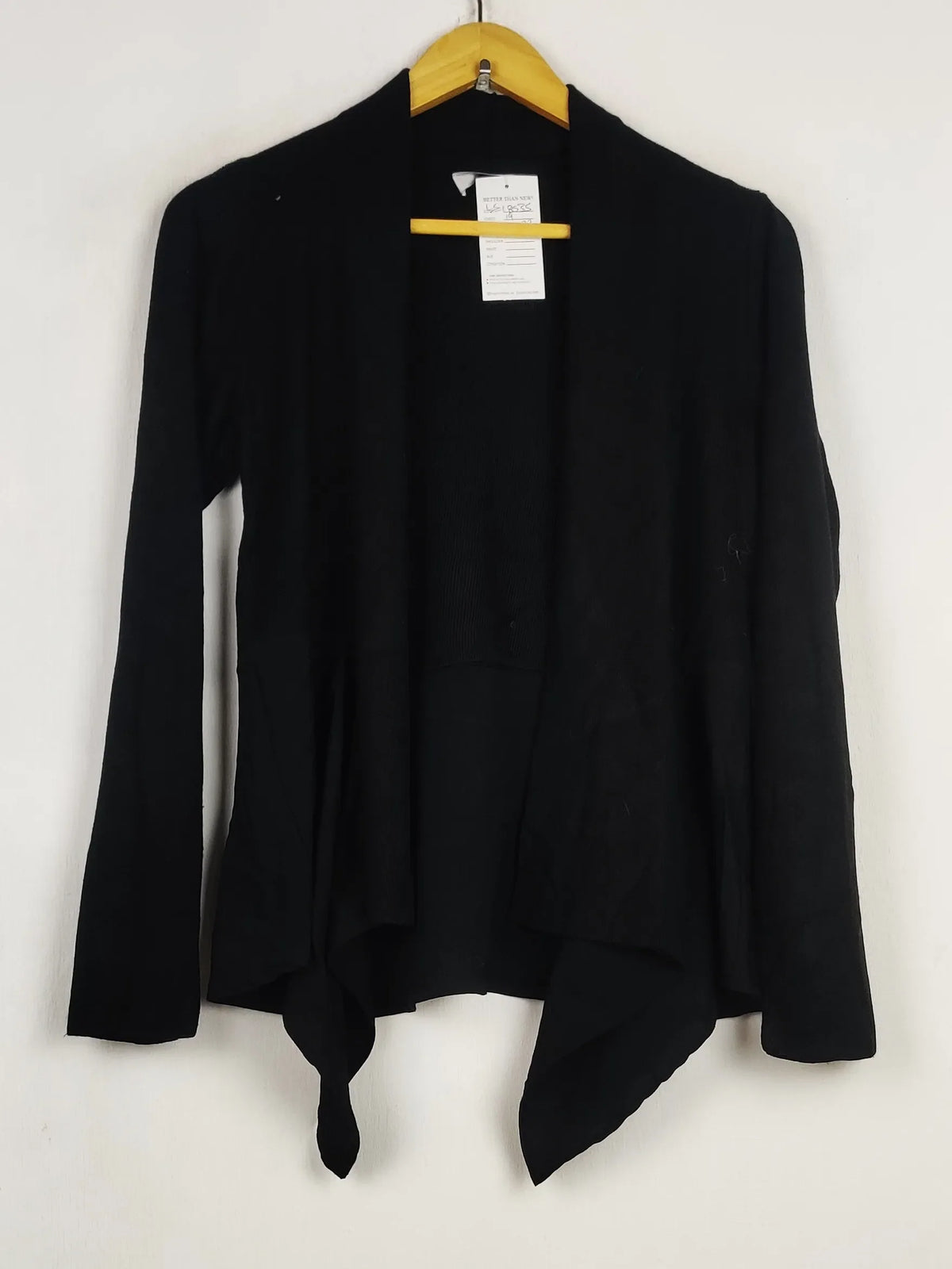Buy online pre-used pre-loved 100% authentic & Original branded Marks & Spencer (LS-18035) available in Pakistan. Top international brands avilable.
