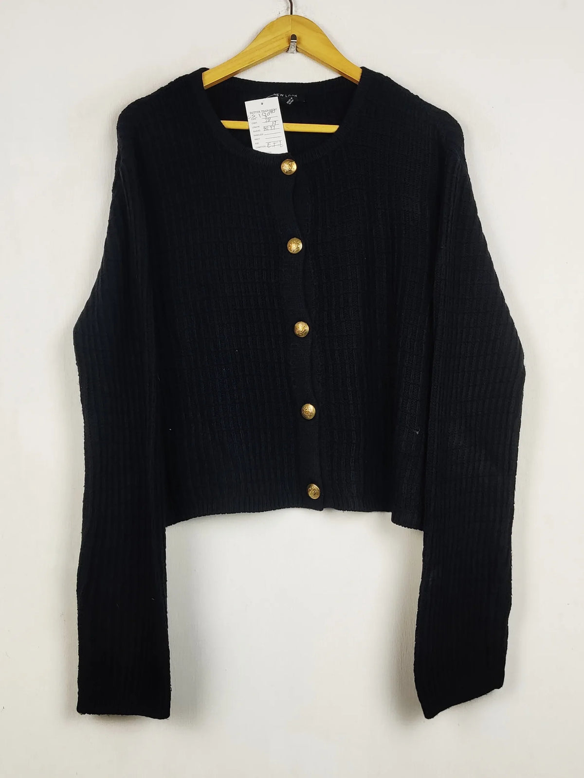 Buy online pre-used pre-loved 100% authentic & Original branded New Look (LS-18040) available in Pakistan. Top international brands avilable.
