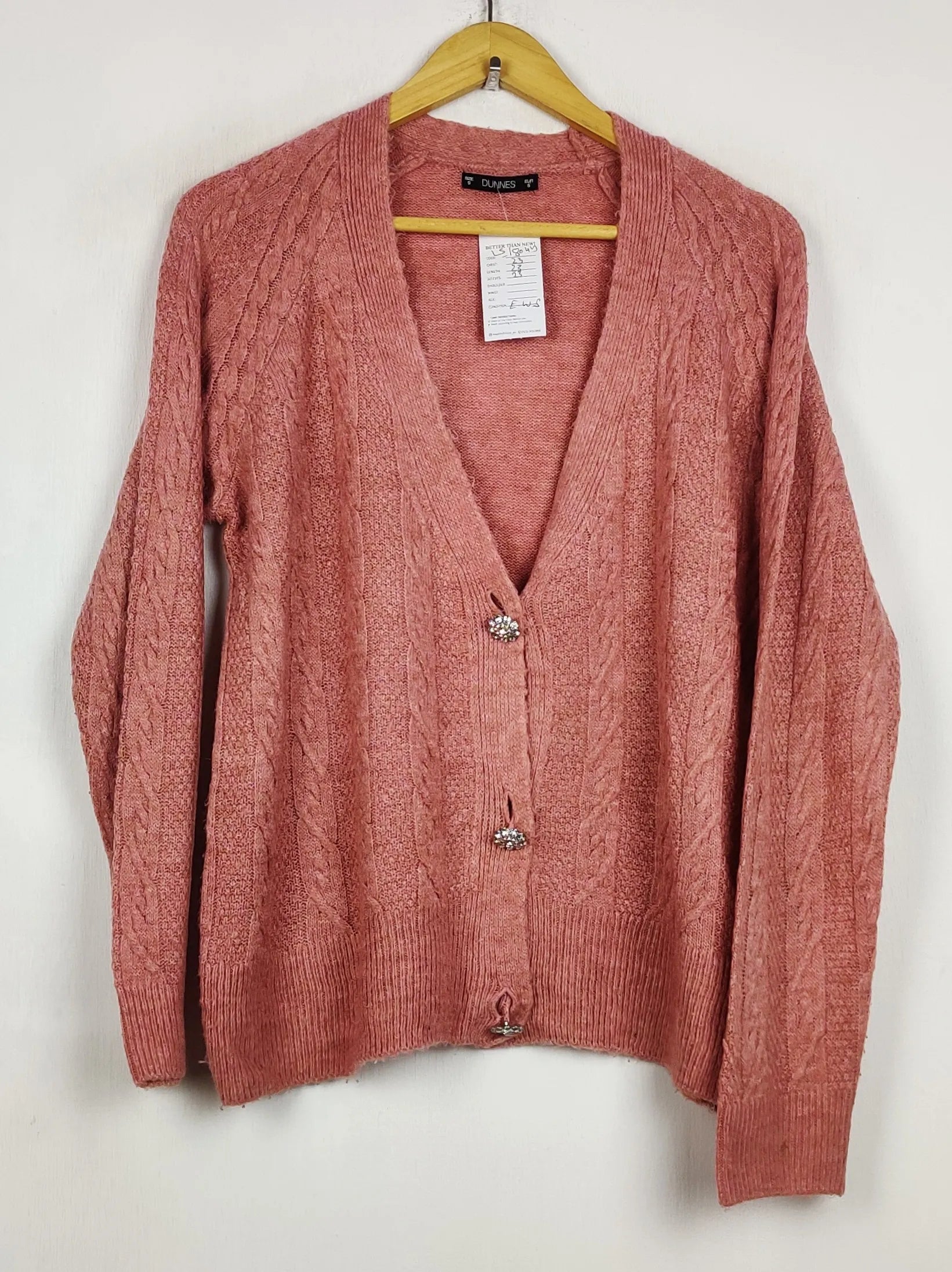 Buy online pre-used pre-loved 100% authentic & Original branded Dunnes Stores (LS-18044) available in Pakistan. Top international brands avilable.