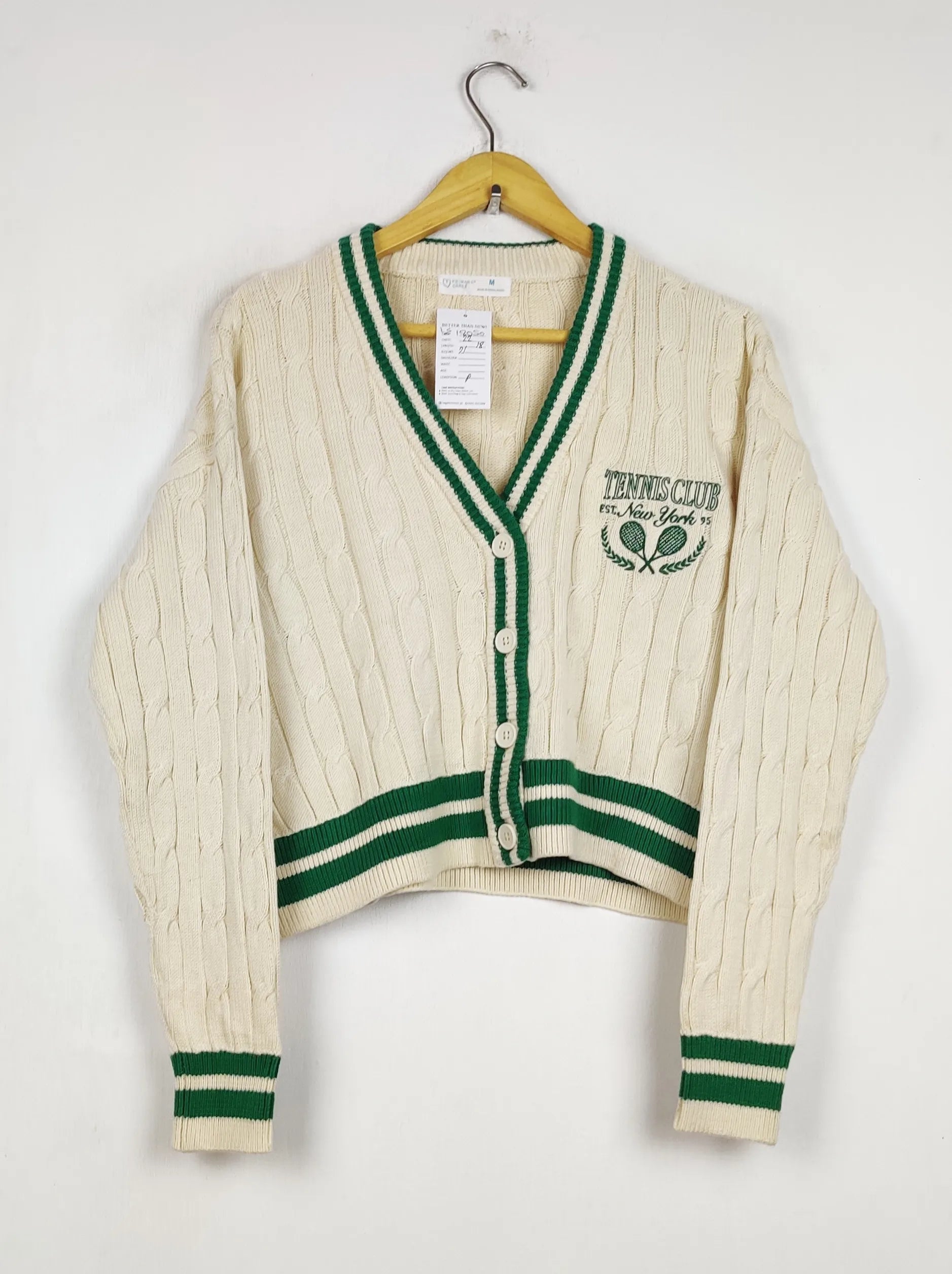 Buy online pre-used pre-loved 100% authentic & Original branded Primark (LS-18050) available in Pakistan. Top international brands avilable.