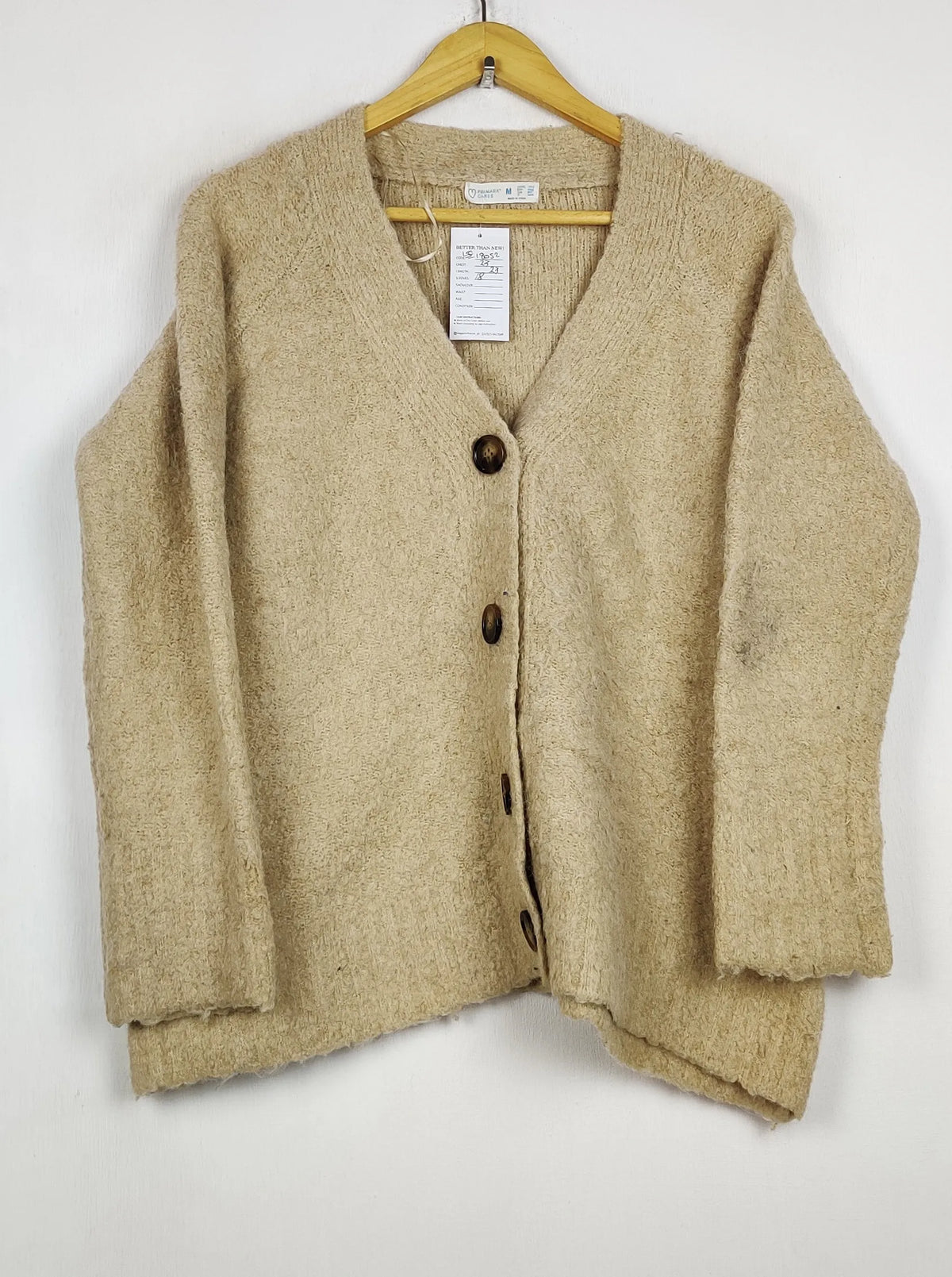Buy online pre-used pre-loved 100% authentic & Original branded Primark (LS-18052) available in Pakistan. Top international brands avilable.