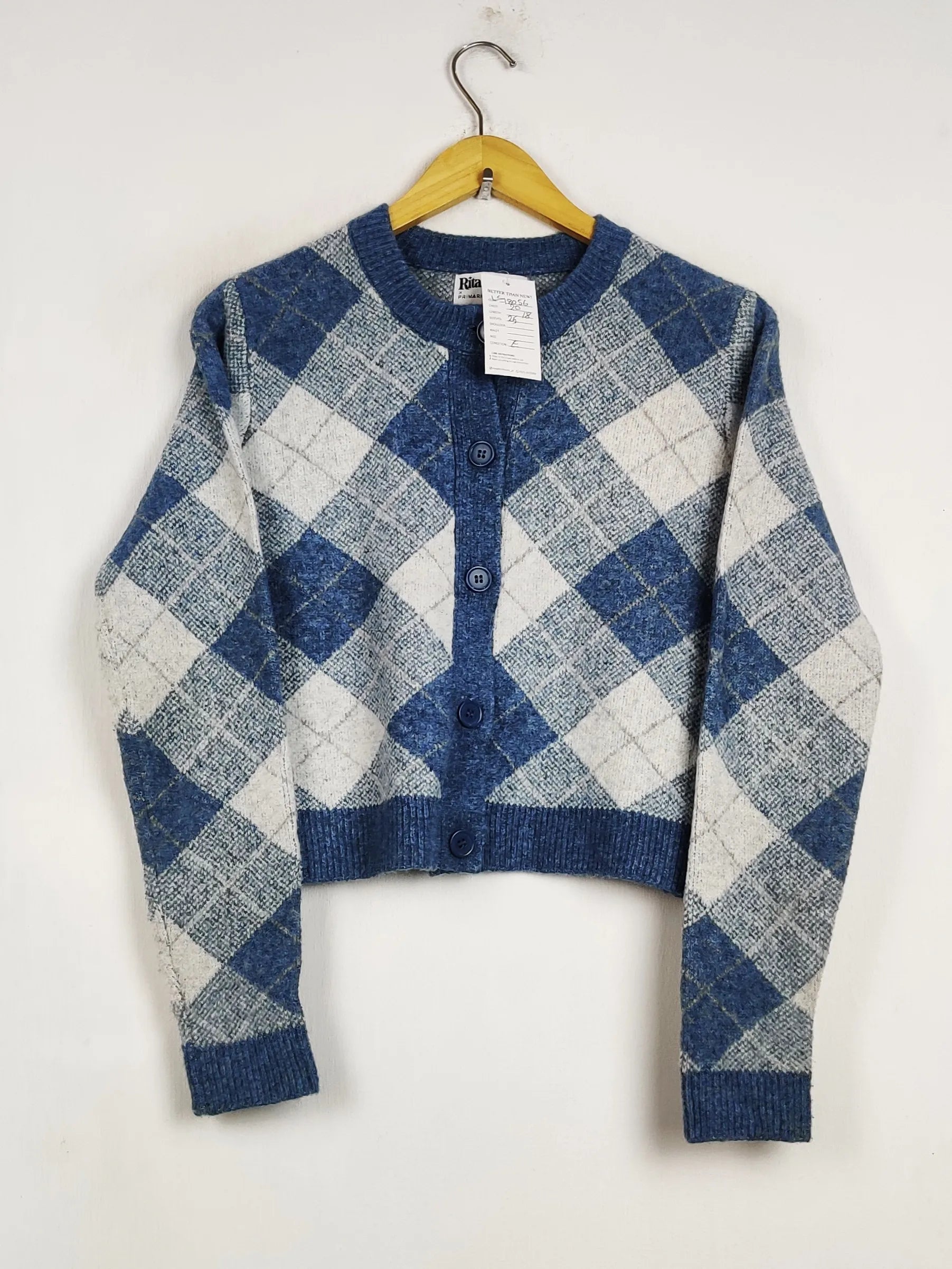 Buy online pre-used pre-loved 100% authentic & Original branded Primark (LS-18056) available in Pakistan. Top international brands avilable.