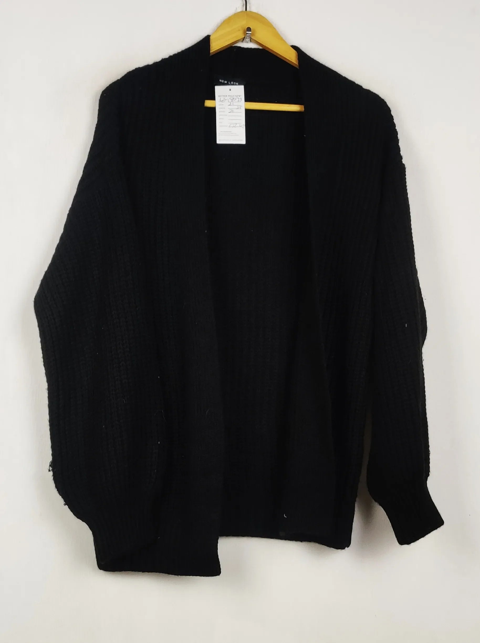 Buy online pre-used pre-loved 100% authentic & Original branded New Look (LS-18073) available in Pakistan. Top international brands avilable.