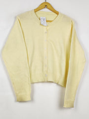 Buy online pre-used pre-loved 100% authentic & Original branded Unknown Brand (LS-18087) available in Pakistan. Top international brands avilable.
