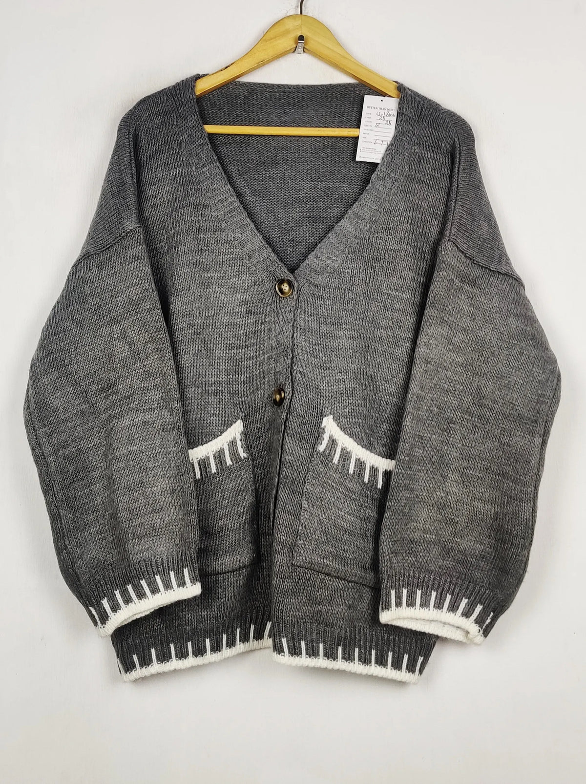 Buy online pre-used pre-loved 100% authentic & Original branded Unknown Brand (LS-18106) available in Pakistan. Top international brands avilable.
