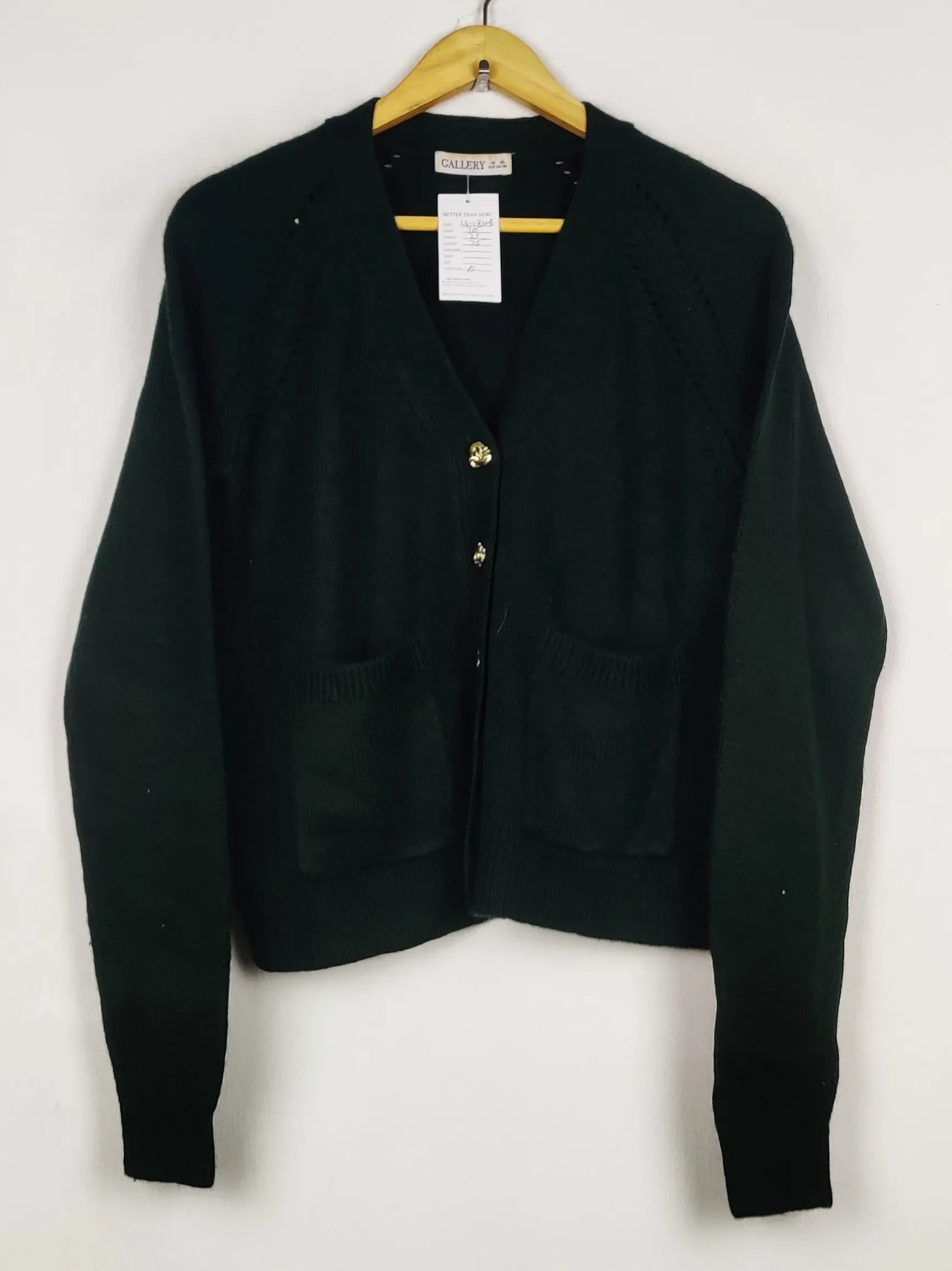 Buy online pre-used pre-loved 100% authentic & Original branded Gallery (LS-18108) available in Pakistan. Top international brands avilable.