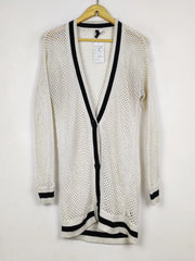 Buy online pre-used pre-loved 100% authentic & Original branded H&M (LS-18109) available in Pakistan. Top international brands avilable.