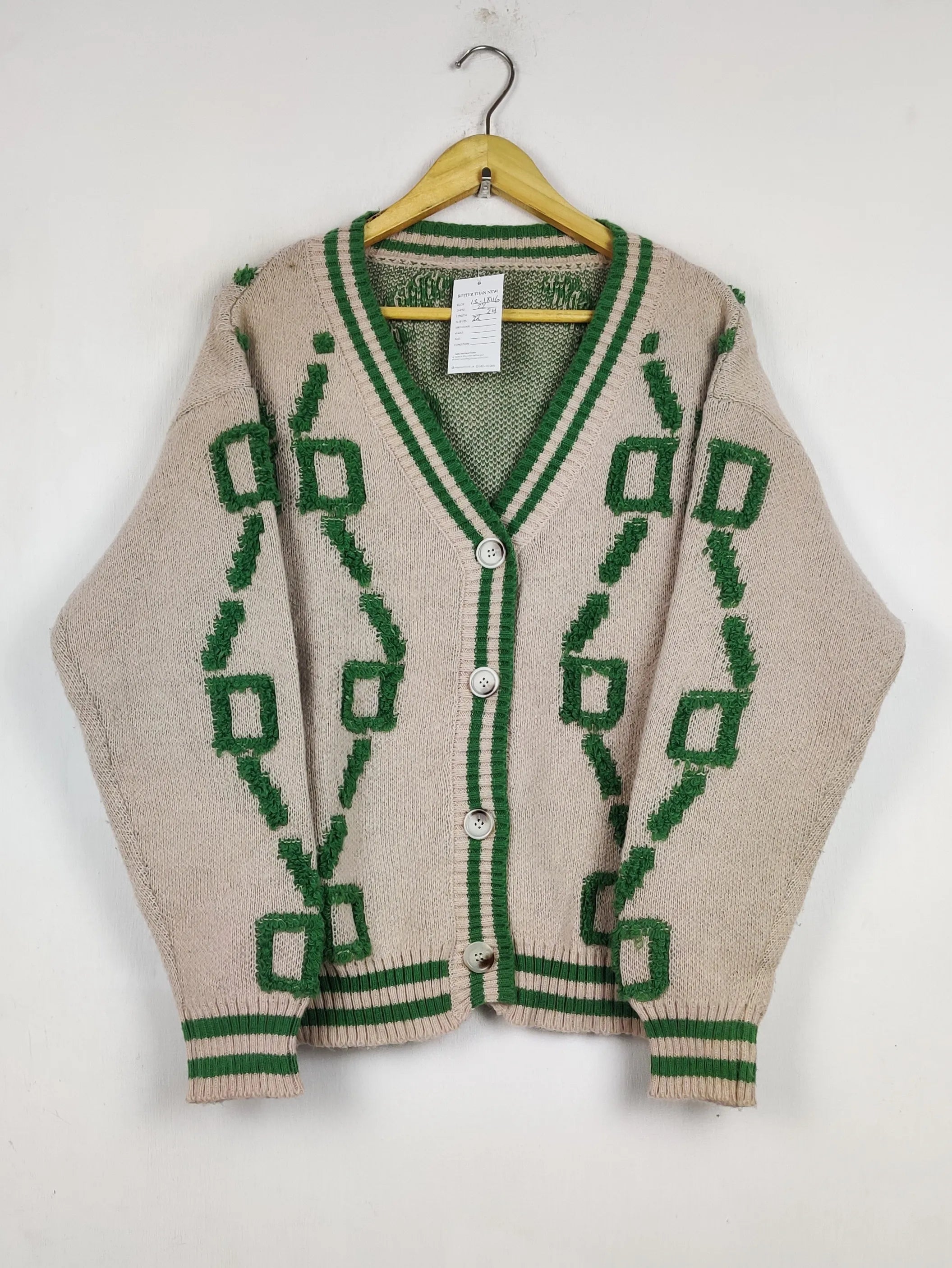 Buy online pre-used pre-loved 100% authentic & Original branded Unknown Brand (LS-18116) available in Pakistan. Top international brands avilable.