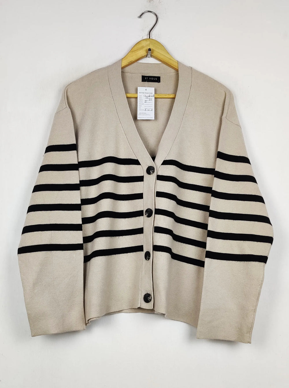 Buy online pre-used pre-loved 100% authentic & Original branded Et Vous (LS-18128) available in Pakistan. Top international brands avilable.