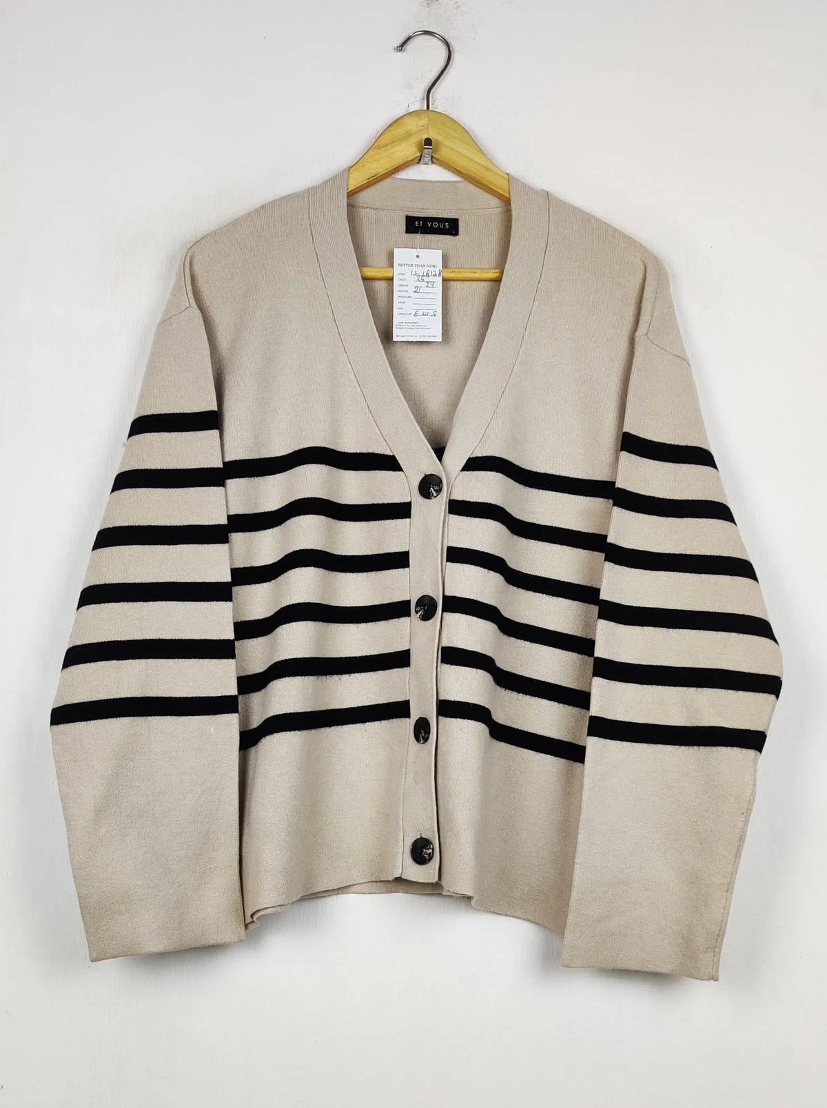 Buy online pre-used pre-loved 100% authentic & Original branded Et Vous (LS-18128) available in Pakistan. Top international brands avilable.