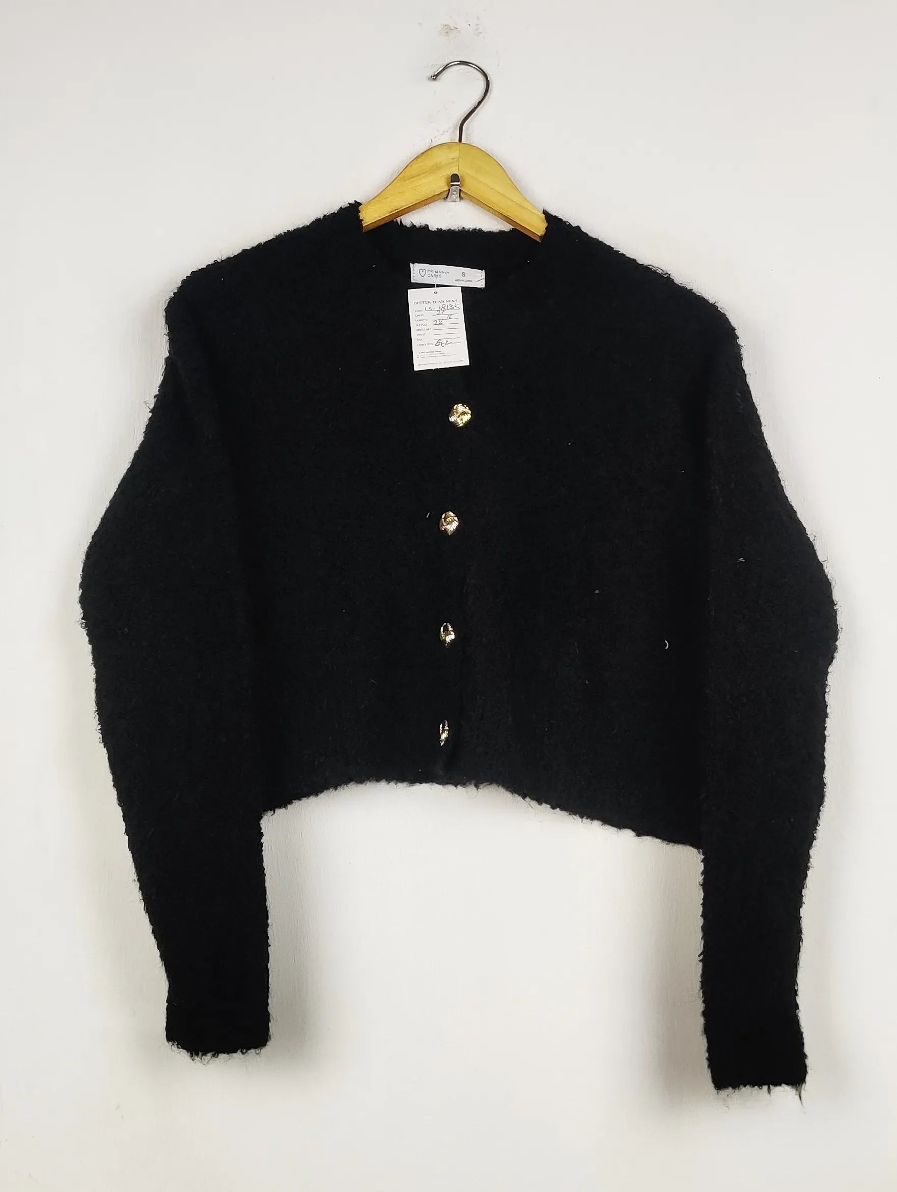 Buy online pre-used pre-loved 100% authentic & Original branded Primark (LS-18135) available in Pakistan. Top international brands avilable.