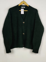 Buy online pre-used pre-loved 100% authentic & Original branded Primark (LS-18137) available in Pakistan. Top international brands avilable.