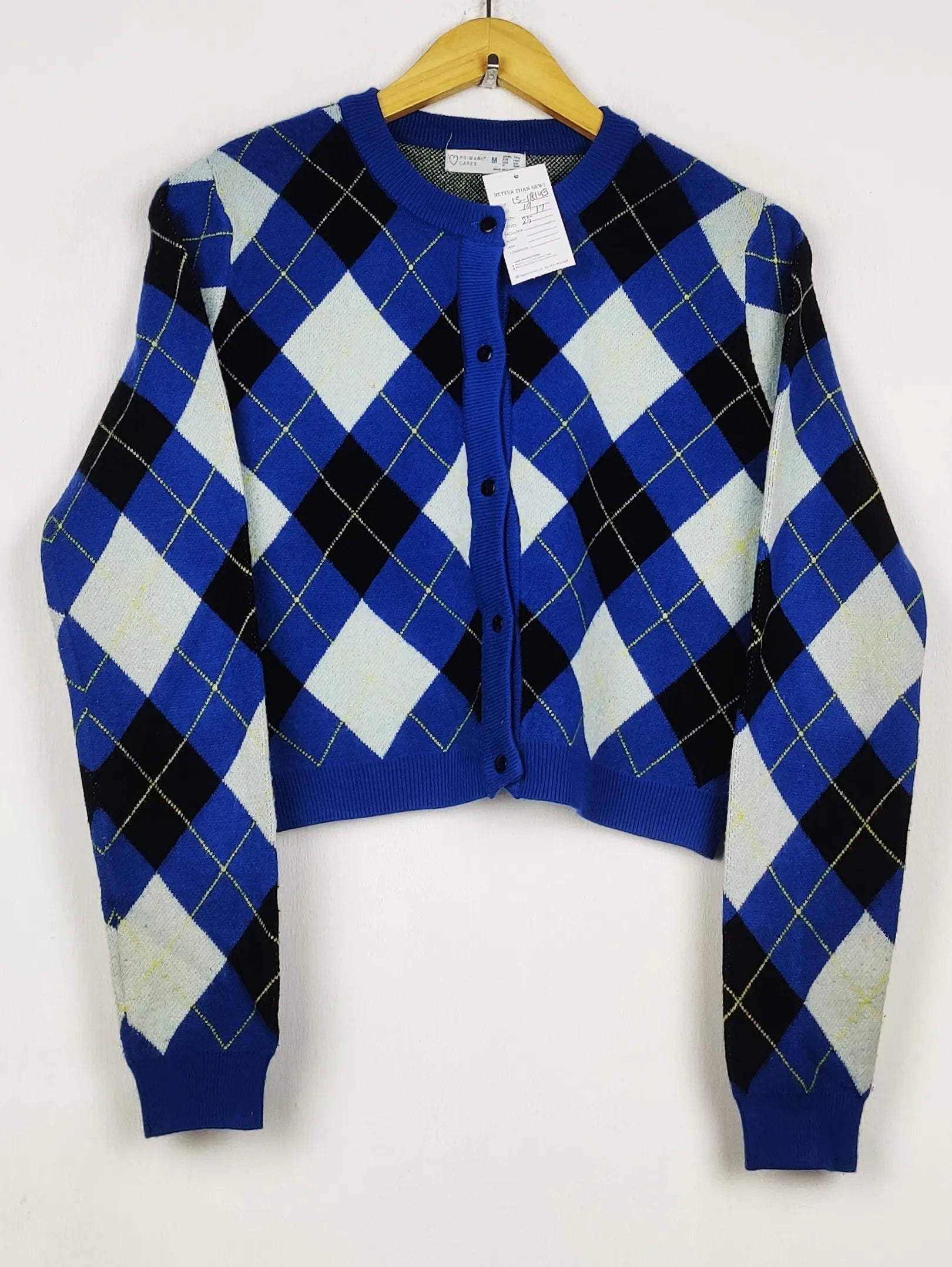 Buy online pre-used pre-loved 100% authentic & Original branded Primark (LS-18143) available in Pakistan. Top international brands avilable.