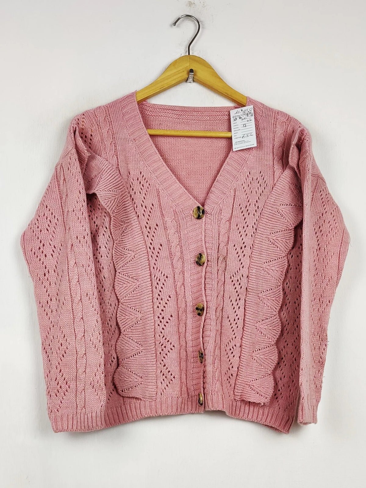 Buy online pre-used pre-loved 100% authentic & Original branded Unknown Brand (LS-18158) available in Pakistan. Top international brands avilable.