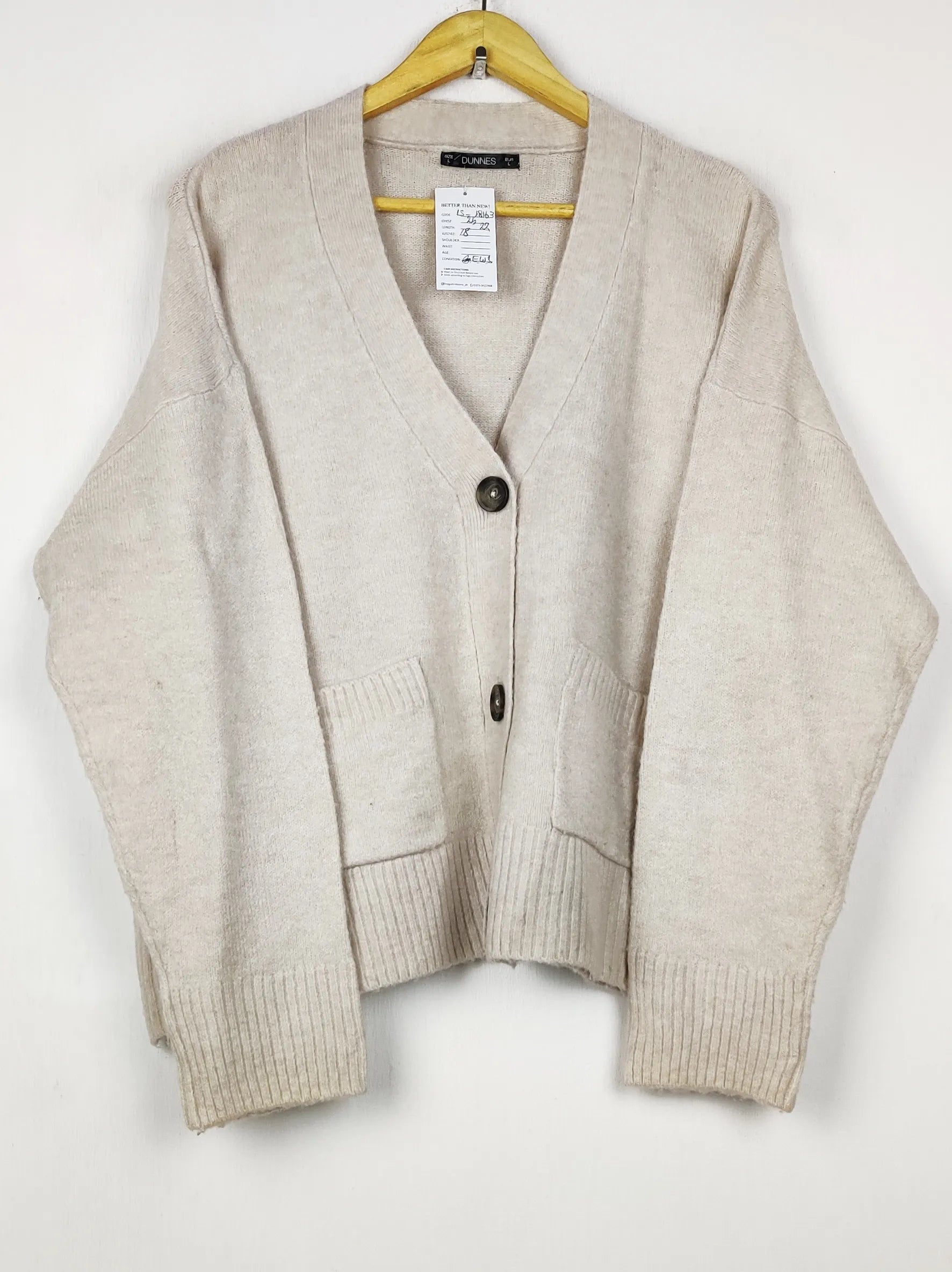 Buy online pre-used pre-loved 100% authentic & Original branded Dunnes Stores (LS-18163) available in Pakistan. Top international brands avilable.