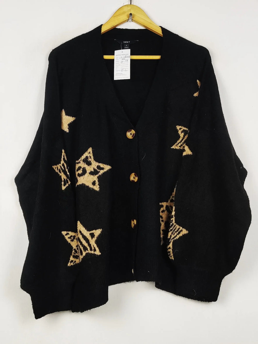 Buy online pre-used pre-loved 100% authentic & Original branded Next (LS-18172) available in Pakistan. Top international brands avilable.