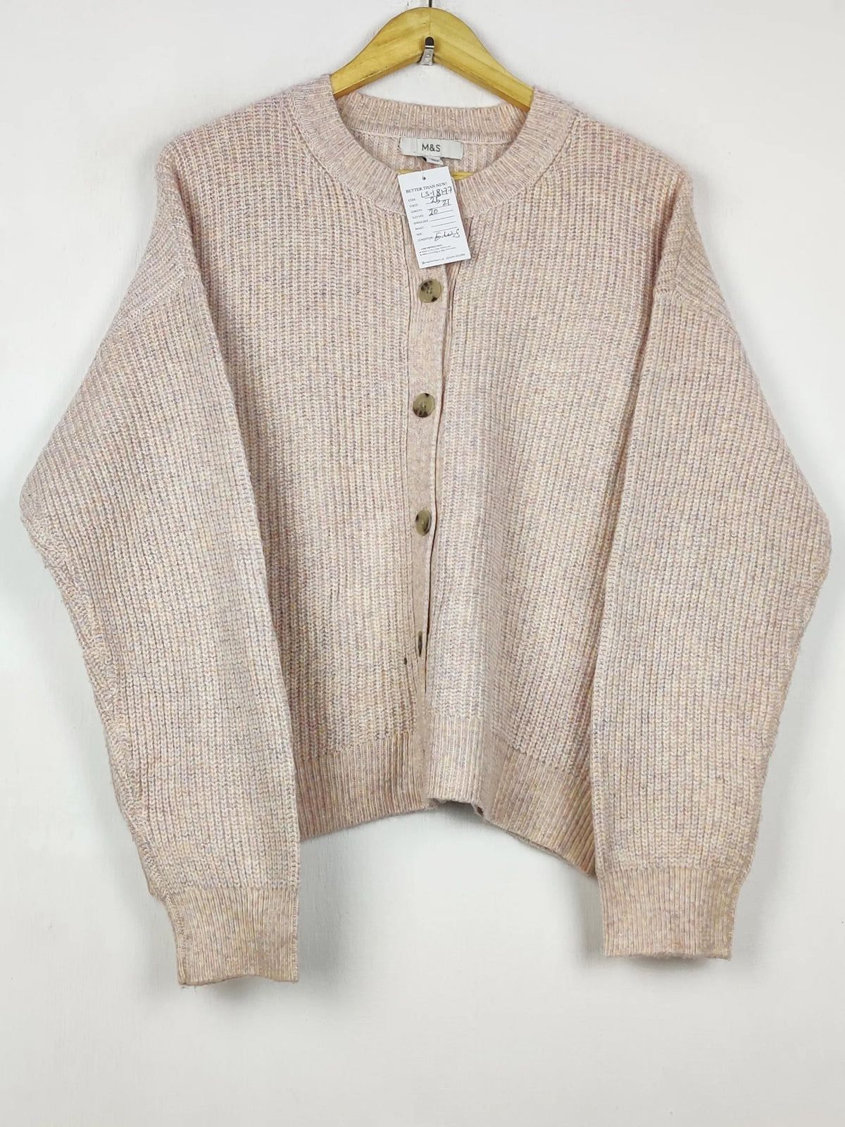 Buy online pre-used pre-loved 100% authentic & Original branded Marks & Spencer (LS-18177) available in Pakistan. Top international brands avilable.