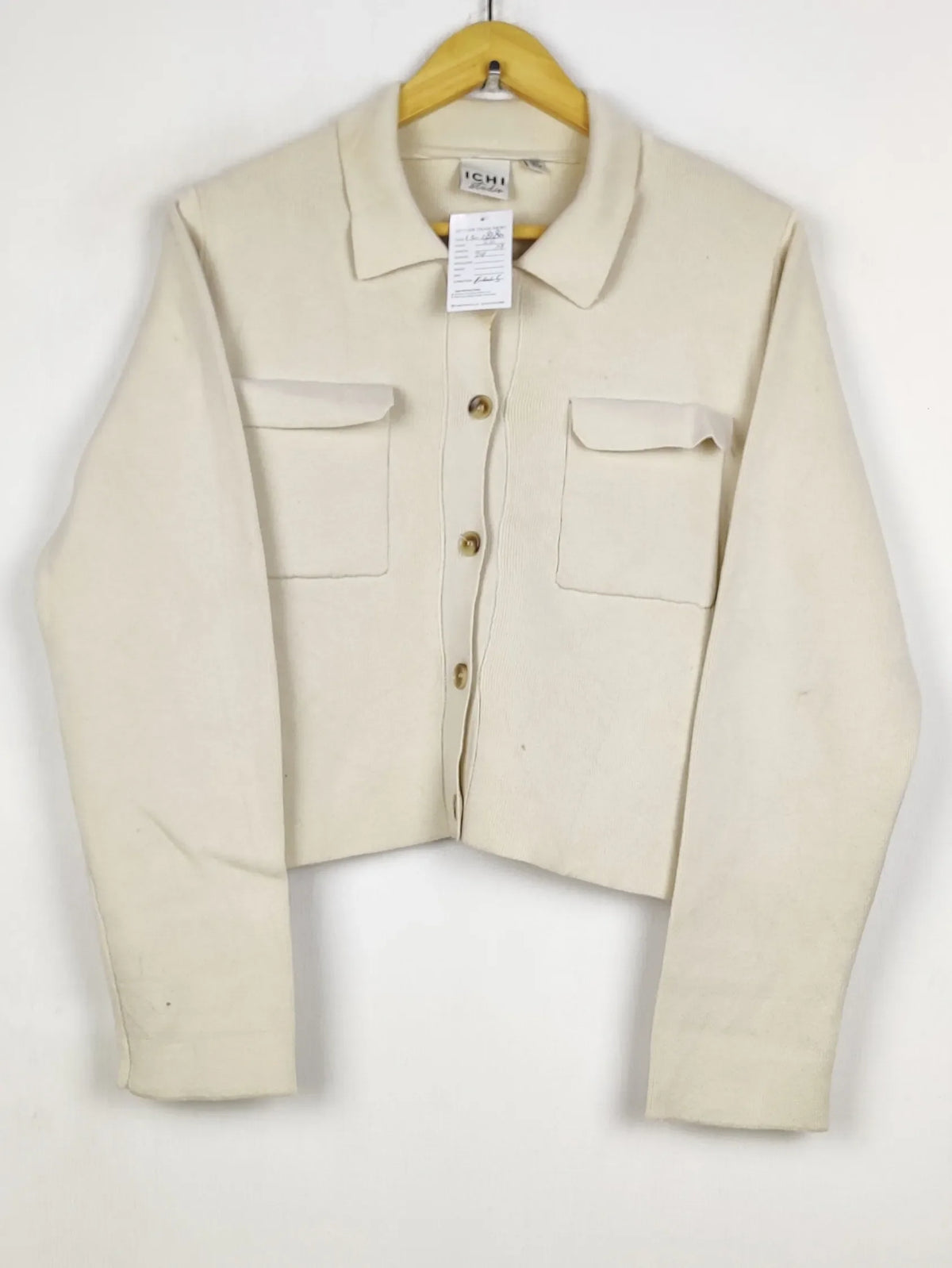Buy online pre-used pre-loved 100% authentic & Original branded Ichi (LS-18180) available in Pakistan. Top international brands avilable.