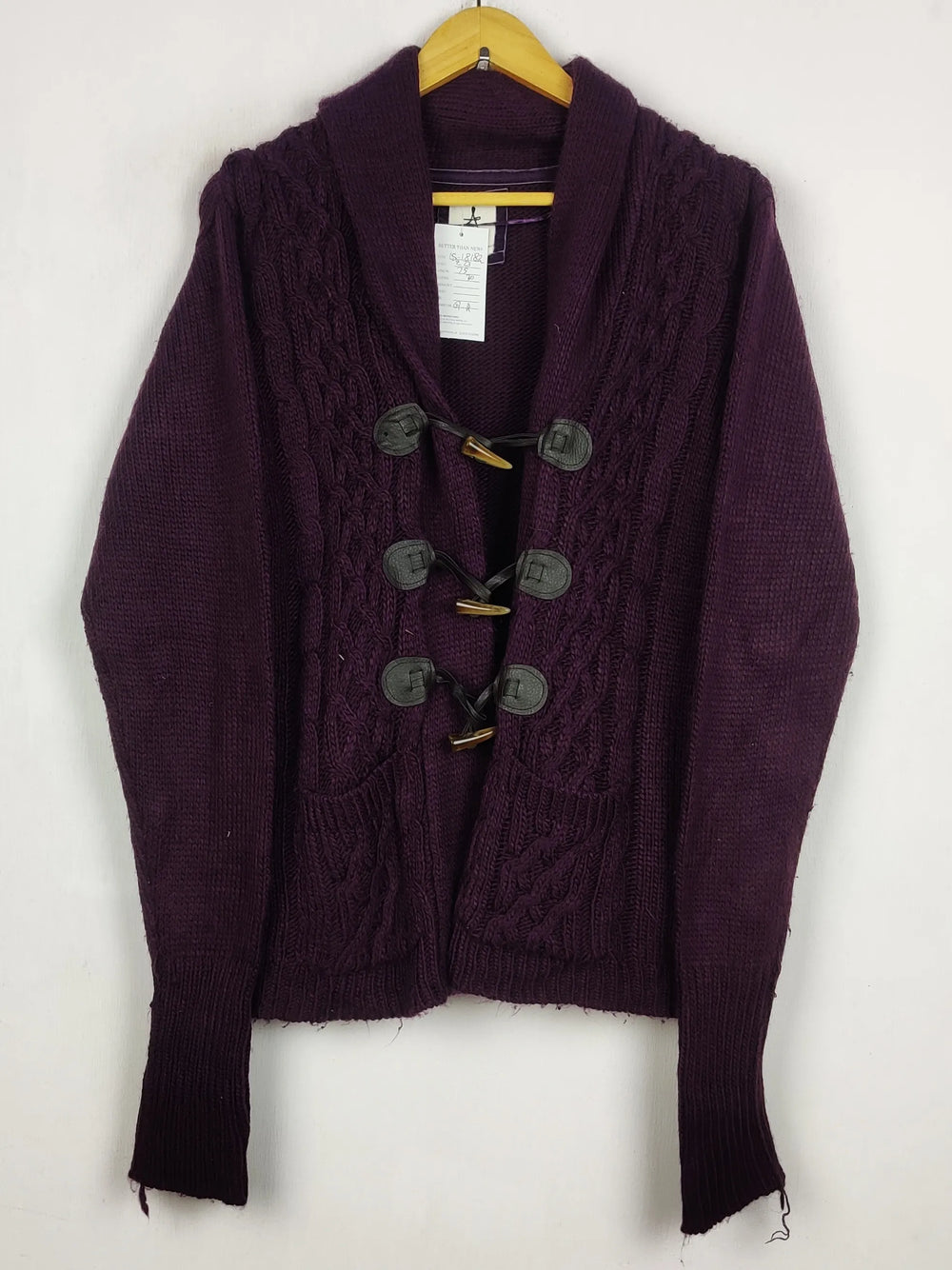 Buy online pre-used pre-loved 100% authentic & Original branded Atmosphere (LS-18182) available in Pakistan. Top international brands avilable.