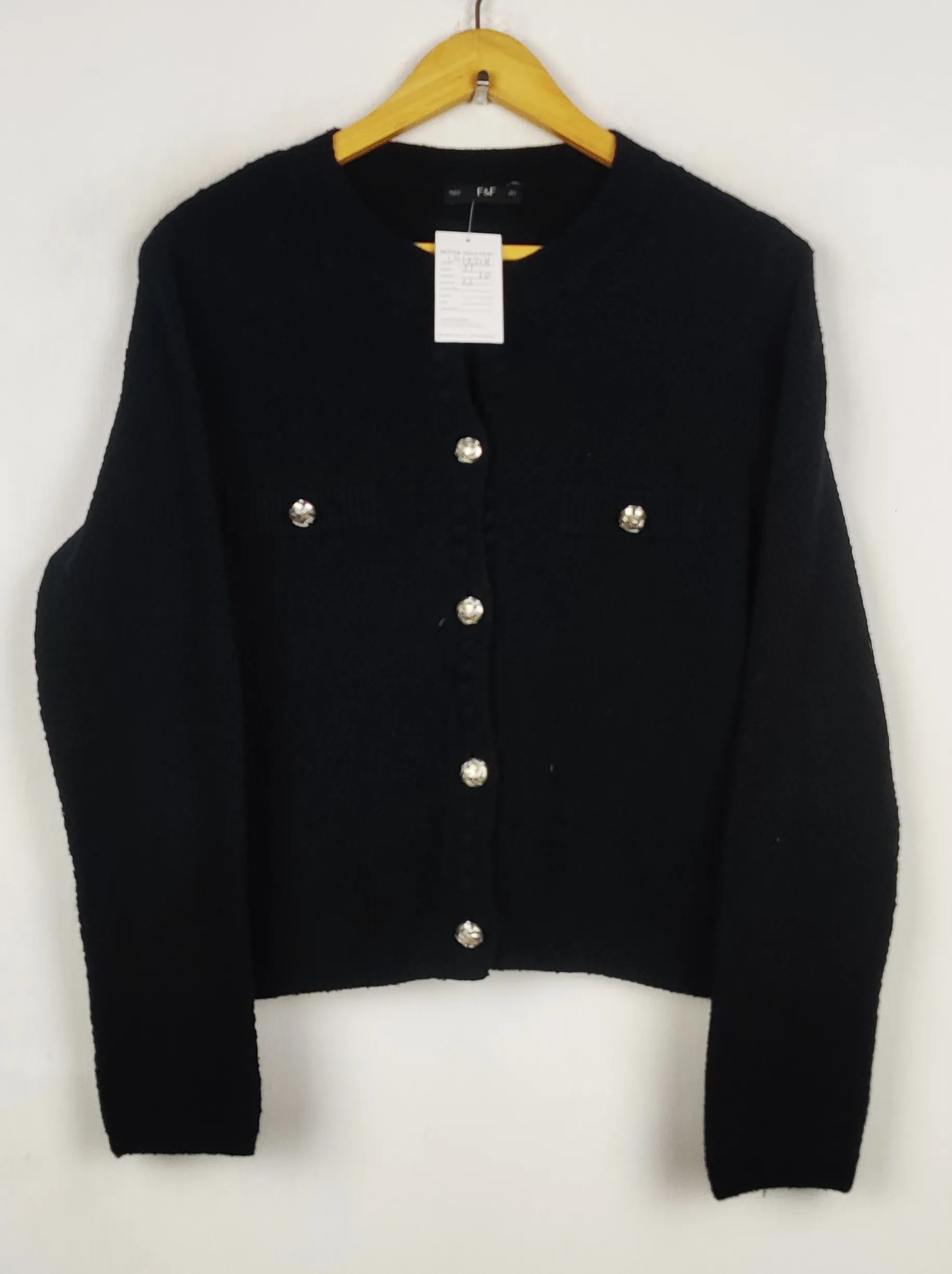 Buy online pre-used pre-loved 100% authentic & Original branded F&F (LS-18218) available in Pakistan. Top international brands avilable.