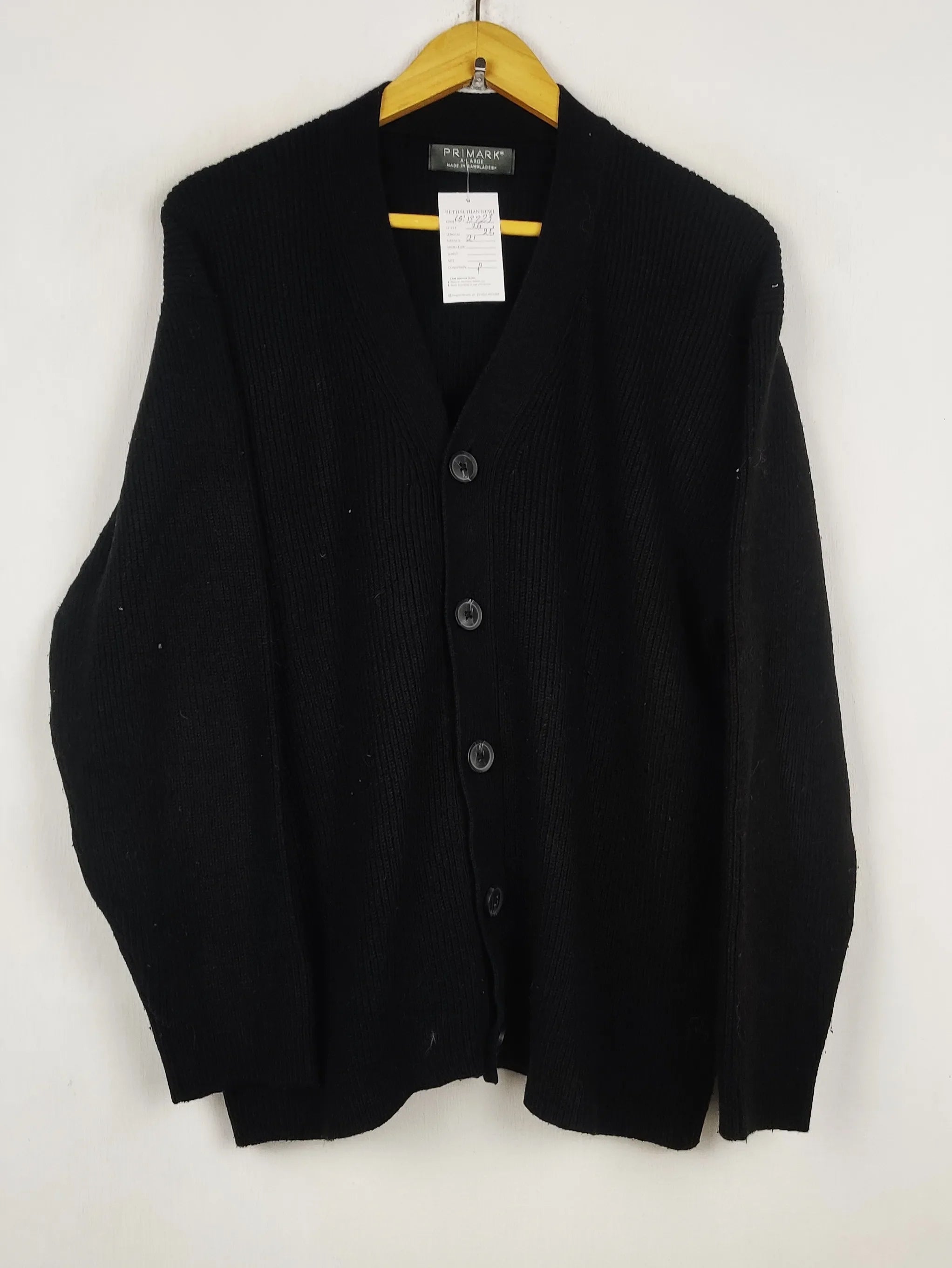 Buy online pre-used pre-loved 100% authentic & Original branded Primark (LS-18223) available in Pakistan. Top international brands avilable.